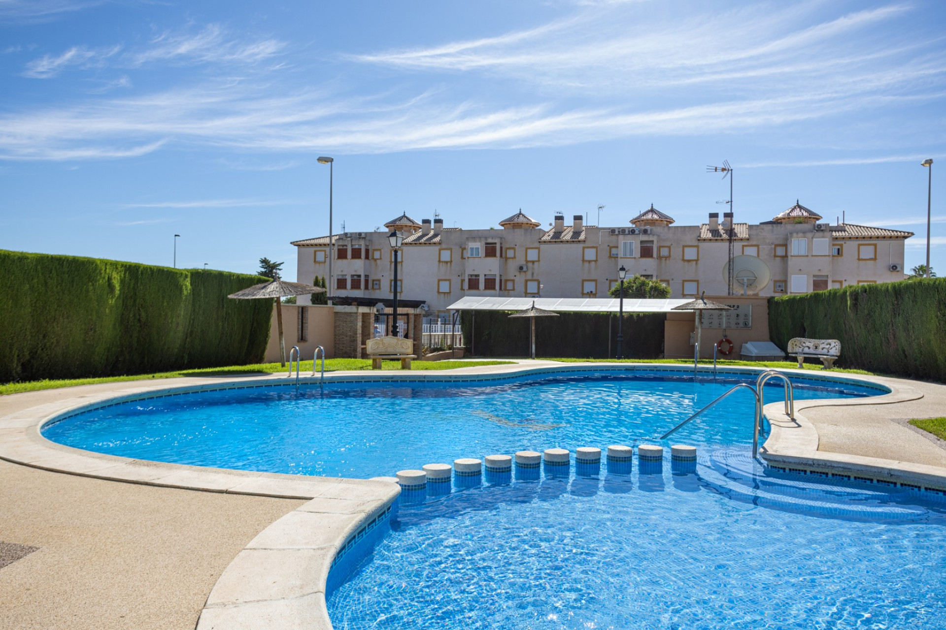 Resale - Townhouse -
Lomas de Cabo Roig - Orihuela Costa