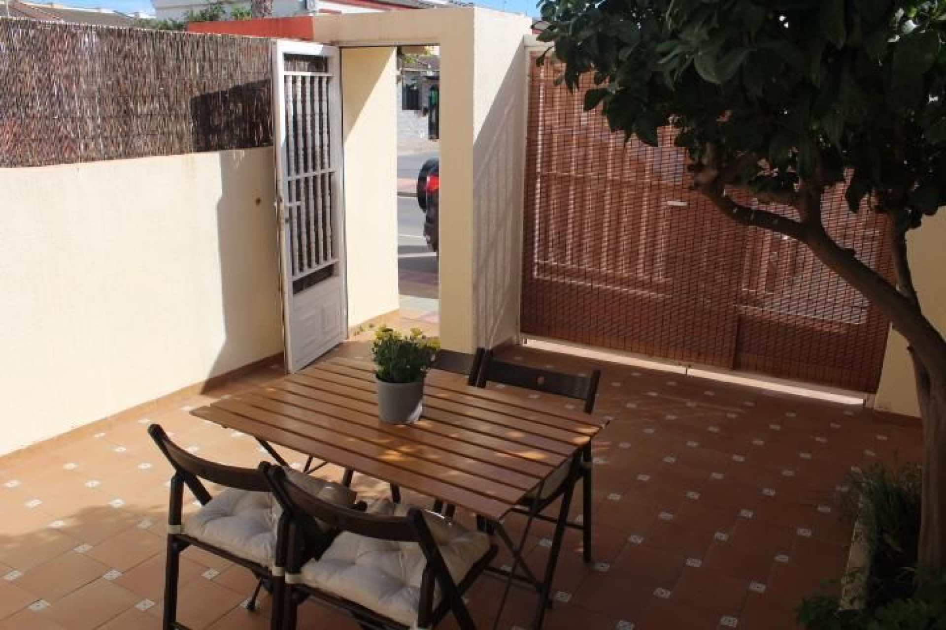 Resale - Townhouse -
Los Alcazares