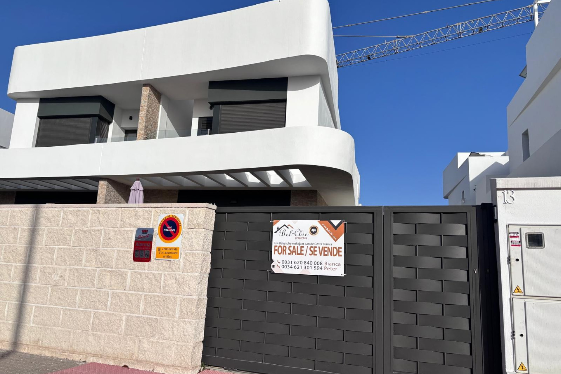 Resale - Townhouse -
Los Montesinos - La Herada