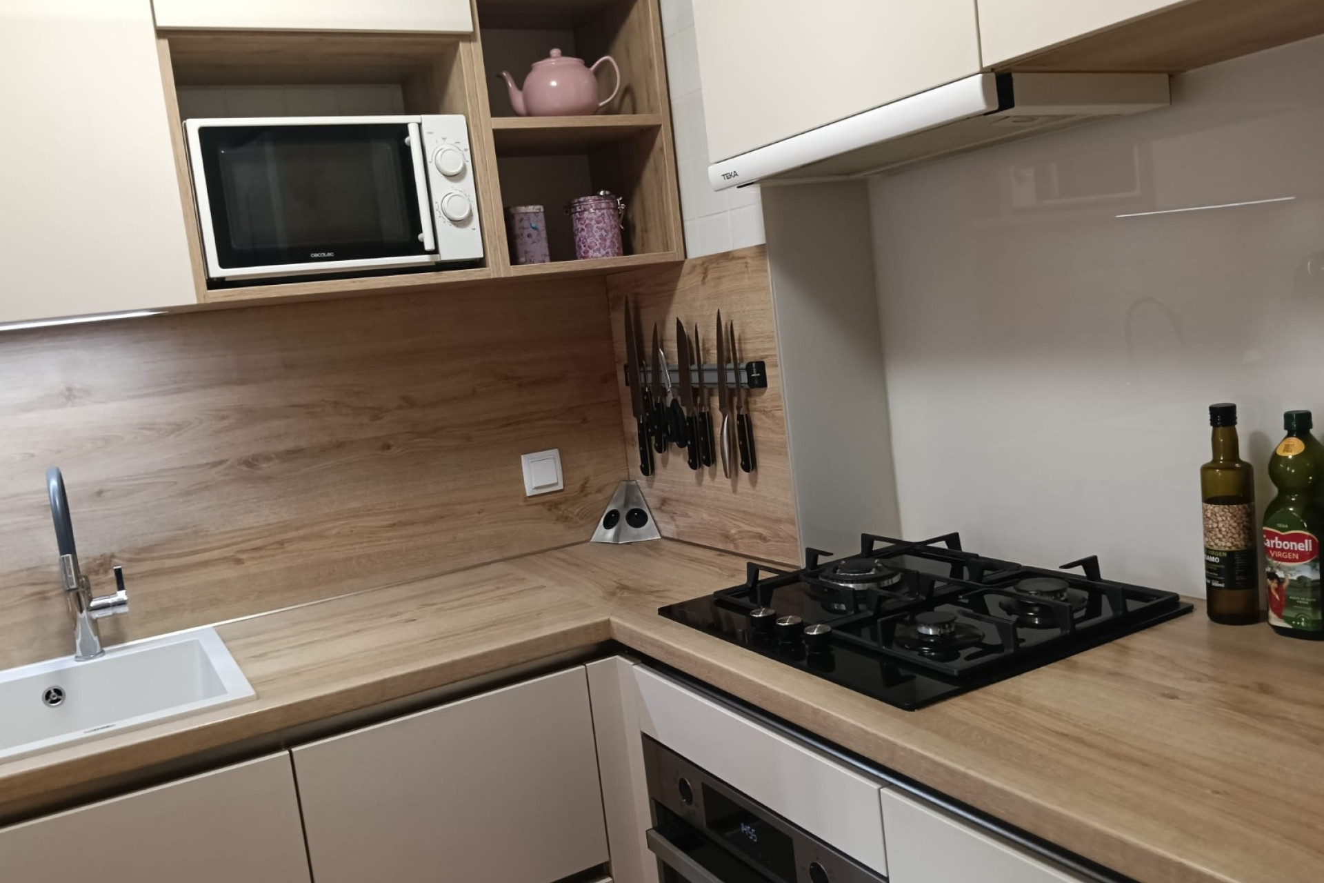 Resale - Townhouse -
Los Montesinos - La Herrada