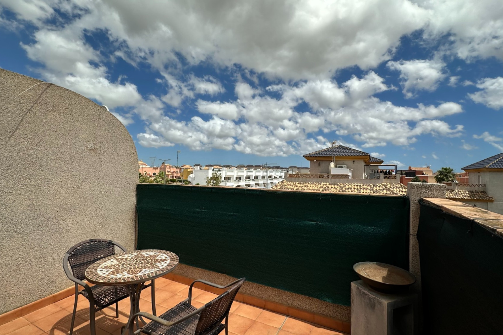 Resale - Townhouse -
Los Montesinos - La Herrada