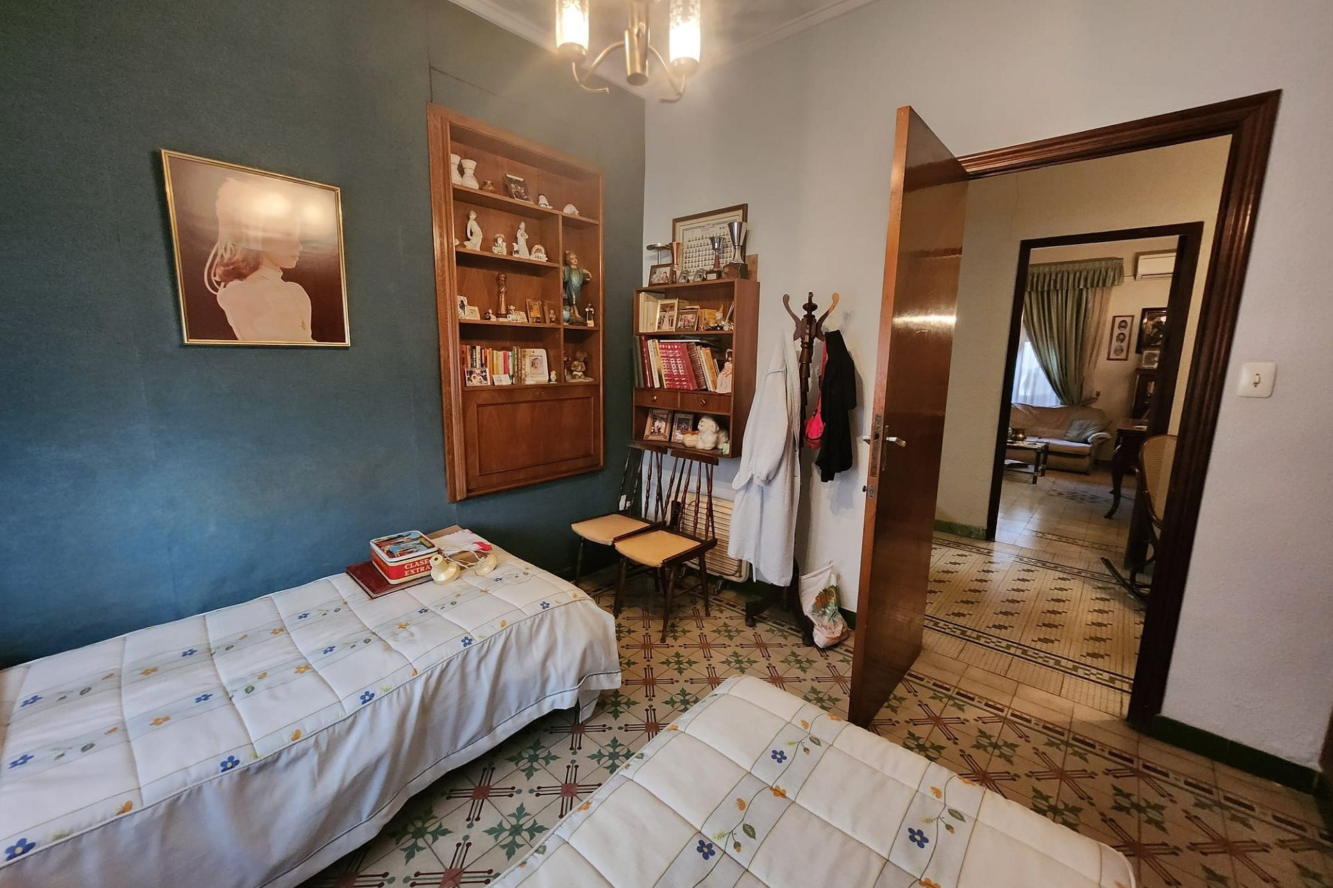 Resale - Townhouse -
Mon&oacute;var - Monovar