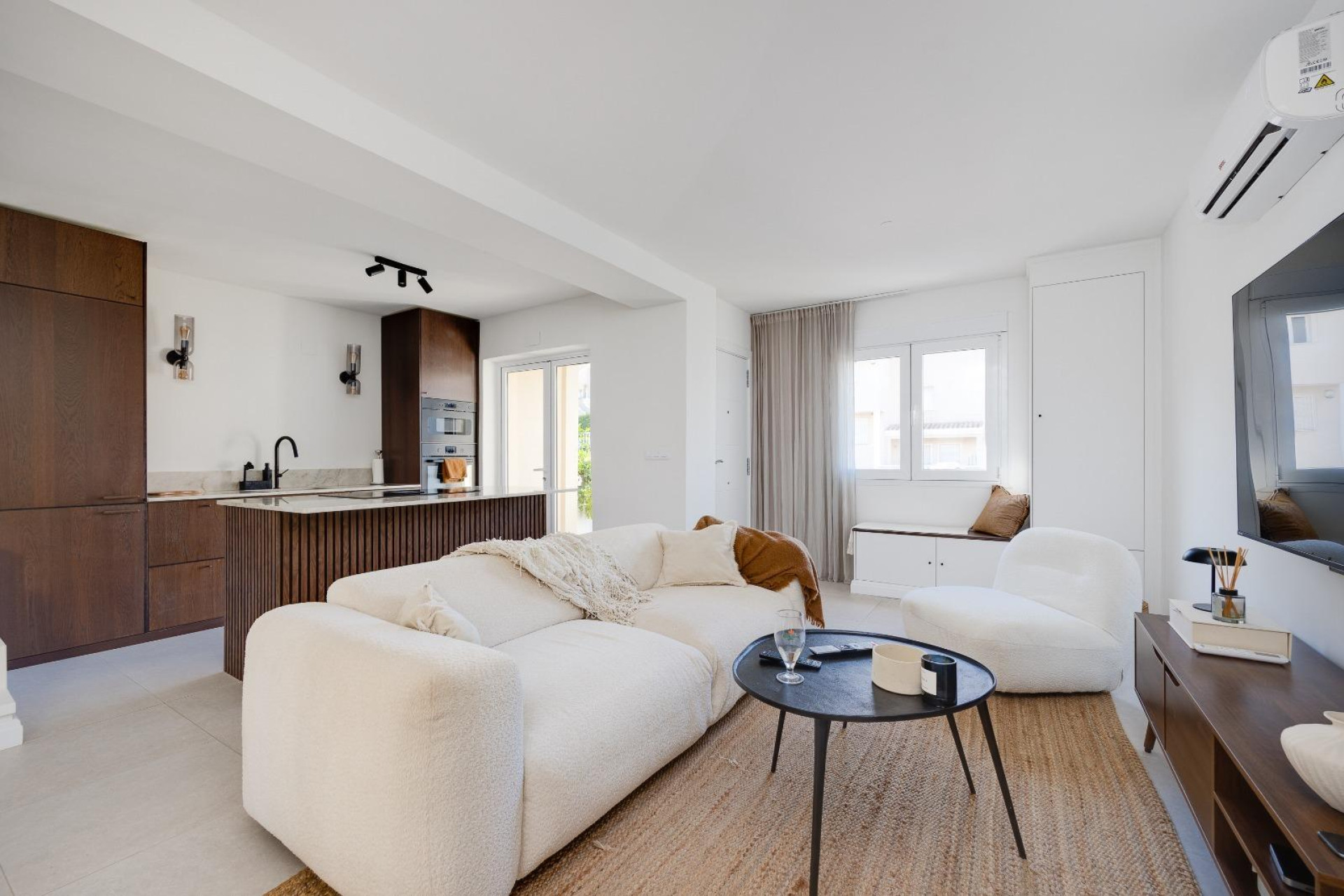 Resale - Townhouse -
Orihuela Costa - La Florida