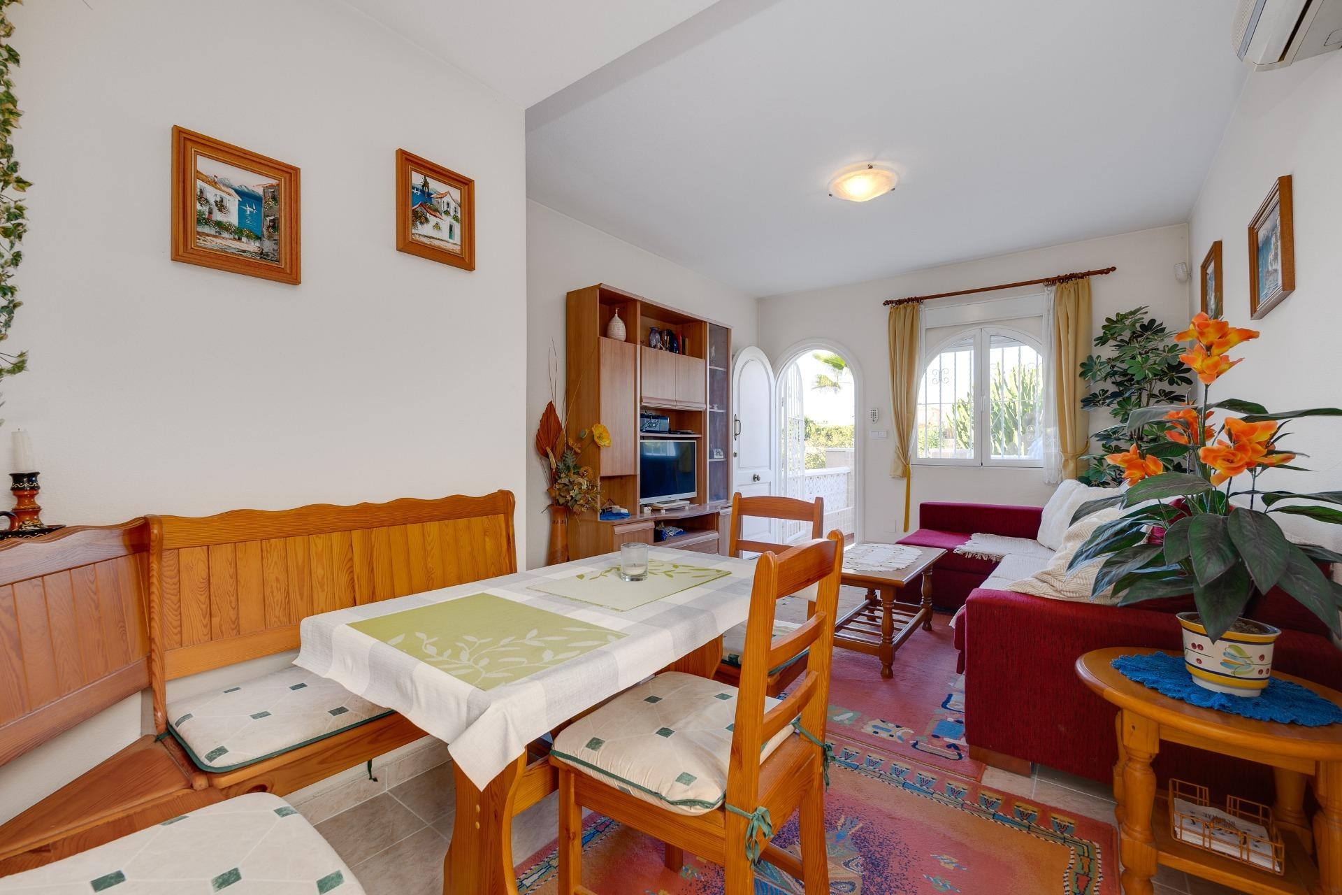 Resale - Townhouse -
Orihuela Costa - La Florida