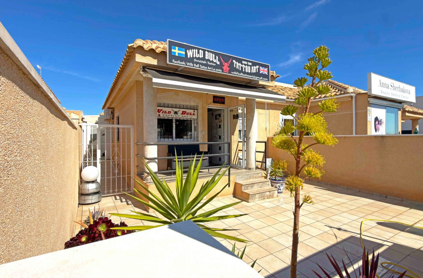 Resale - Townhouse -
Orihuela Costa - La Zenia