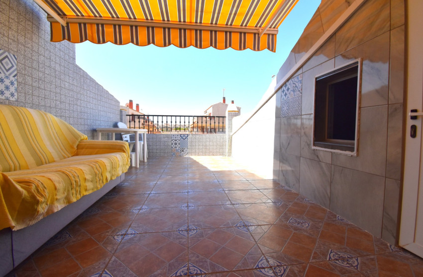 Resale - Townhouse -
Orihuela Costa - La Zenia