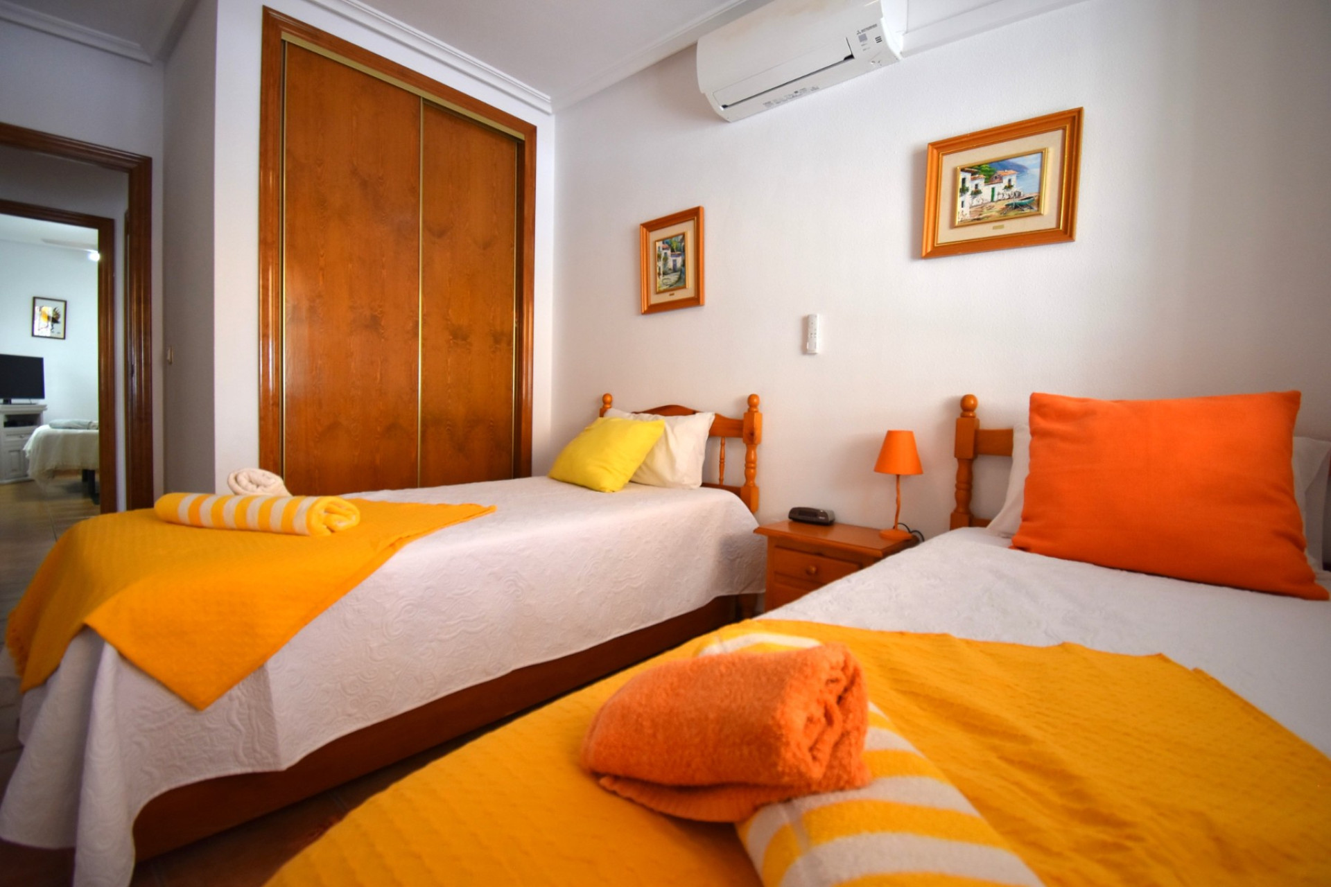 Resale - Townhouse -
Orihuela Costa - La Zenia
