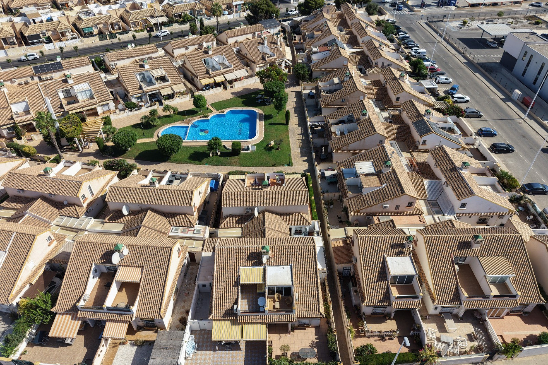 Resale - Townhouse -
Orihuela Costa - La Zenia