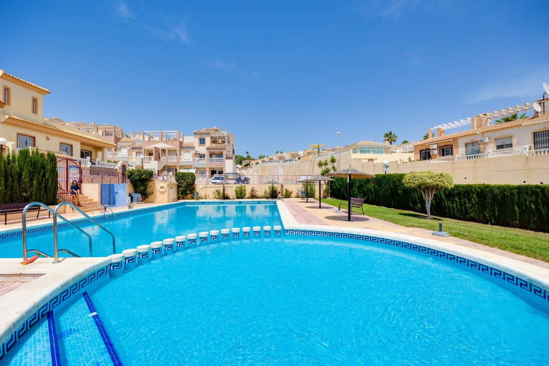 Resale - Townhouse -
Orihuela Costa - Las Filipinas