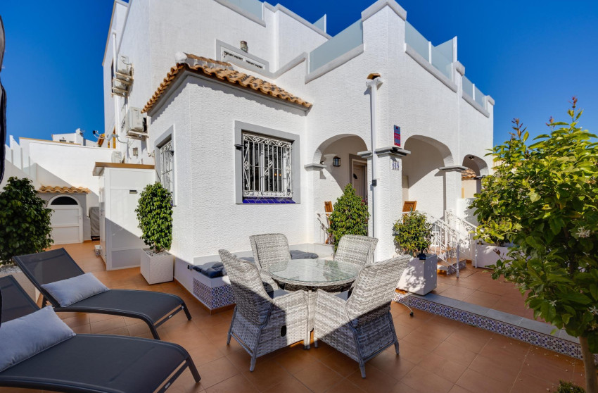 Resale - Townhouse -
Orihuela Costa - Los Altos