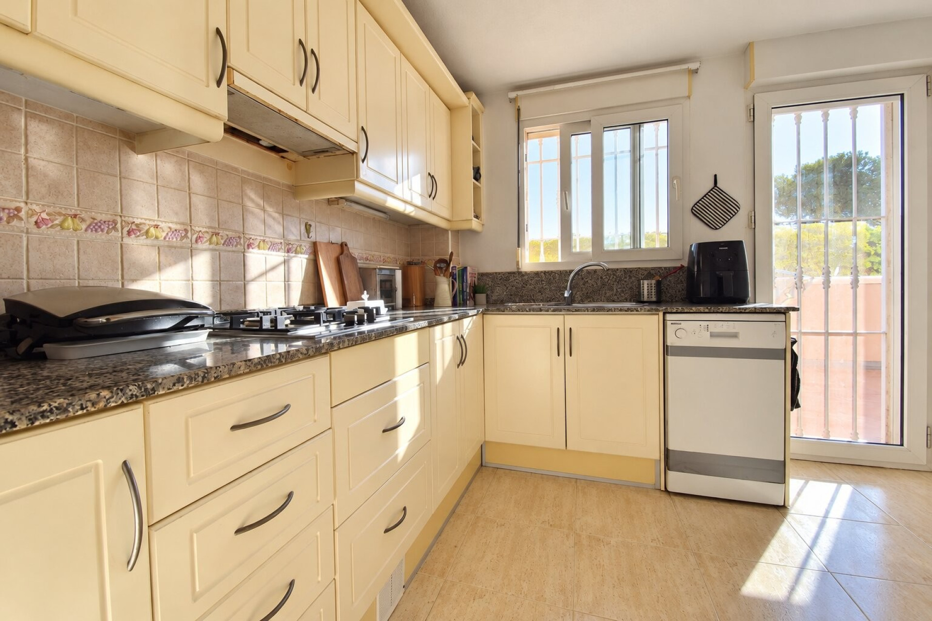Resale - Townhouse -
Orihuela Costa - Los Altos