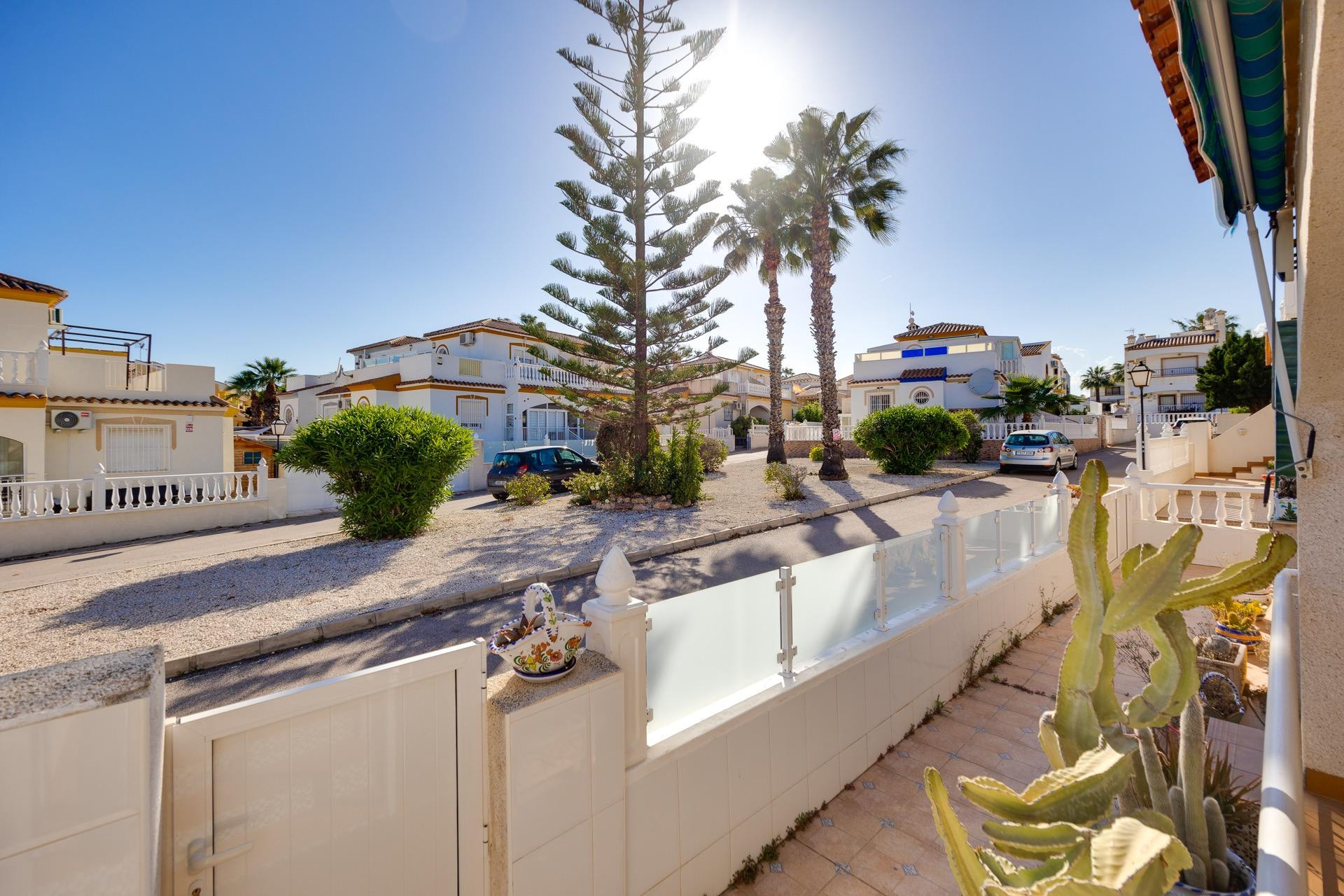 Resale - Townhouse -
Orihuela Costa - Los Dolses