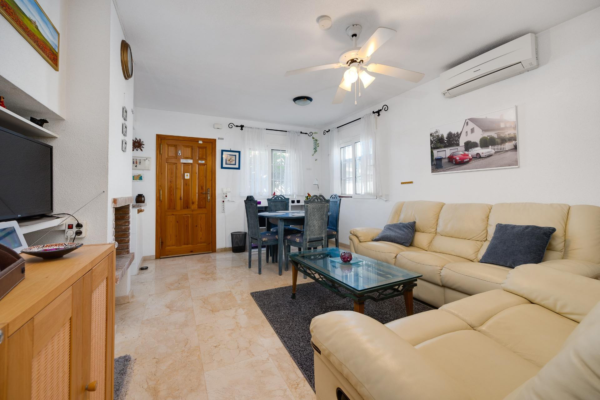 Resale - Townhouse -
Orihuela Costa - Playa Flamenca