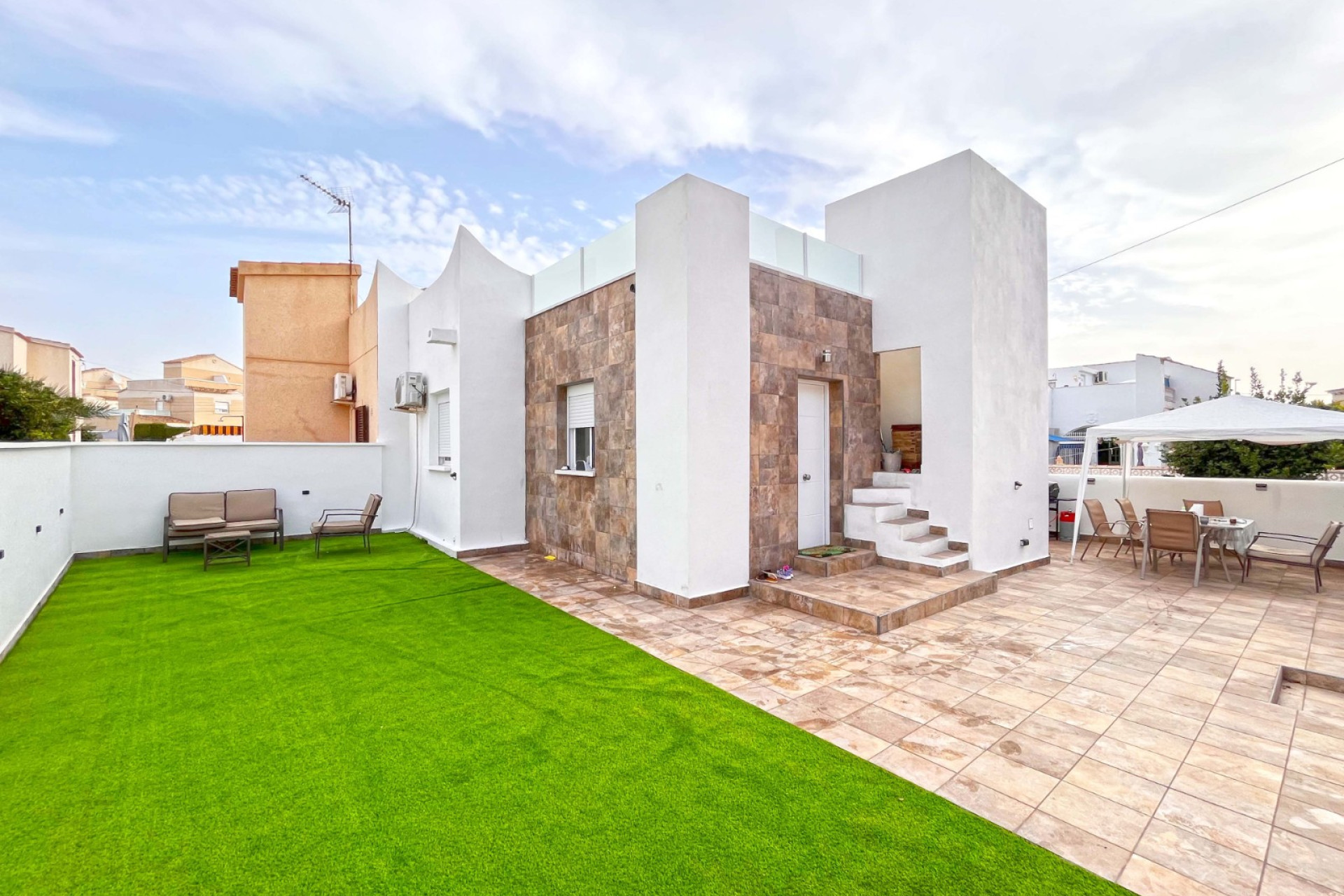 Resale - Townhouse -
Orihuela Costa - Playa Flamenca