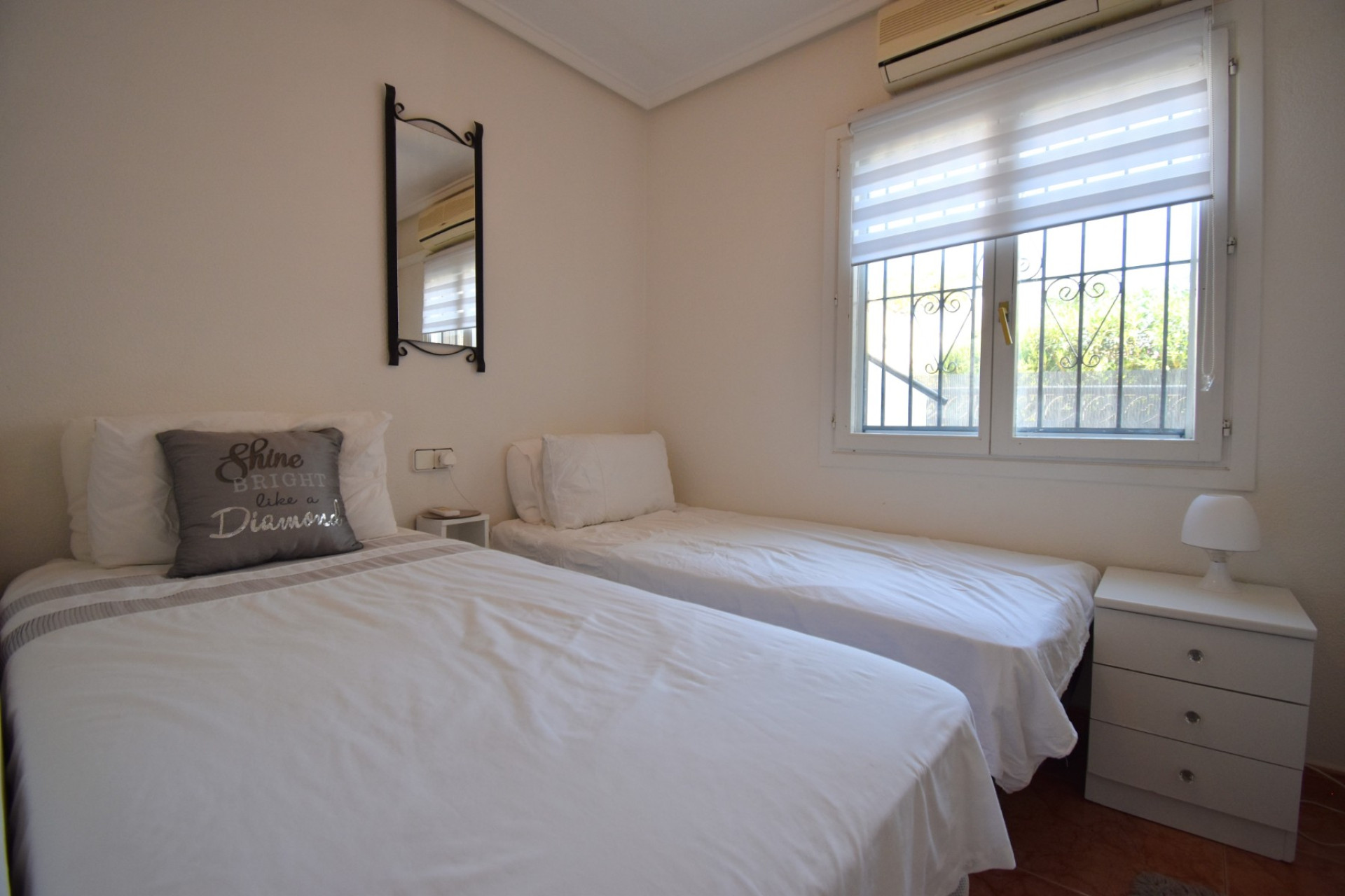 Resale - Townhouse -
Orihuela Costa - Playa Flamenca