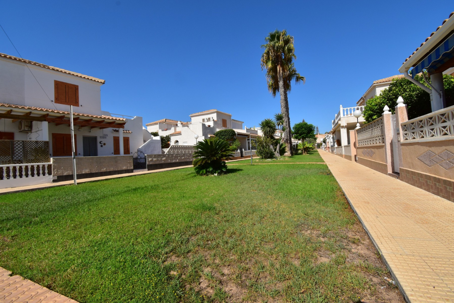 Resale - Townhouse -
Orihuela Costa - Playa Flamenca