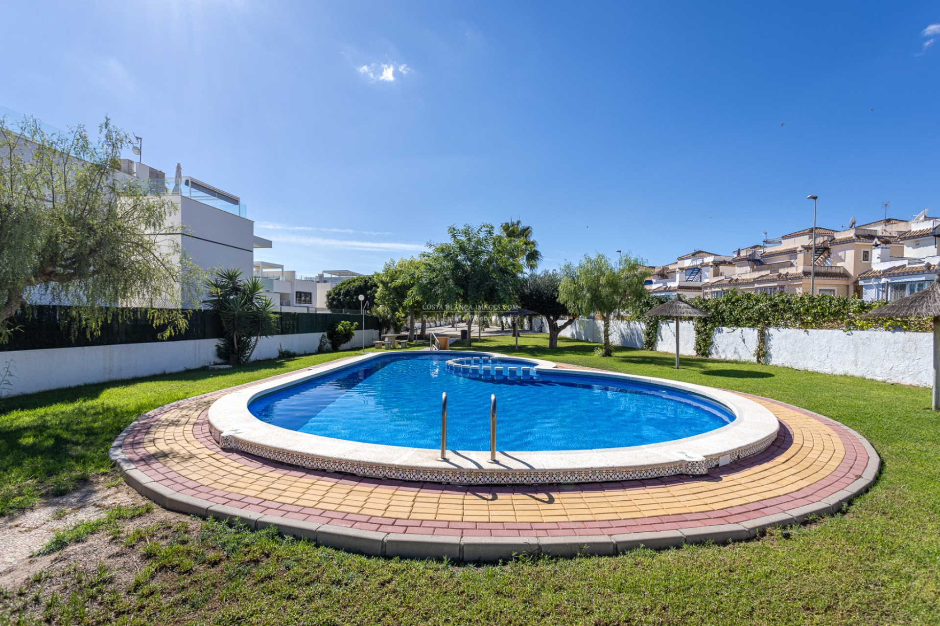 Resale - Townhouse -
Orihuela Costa - Villamartín