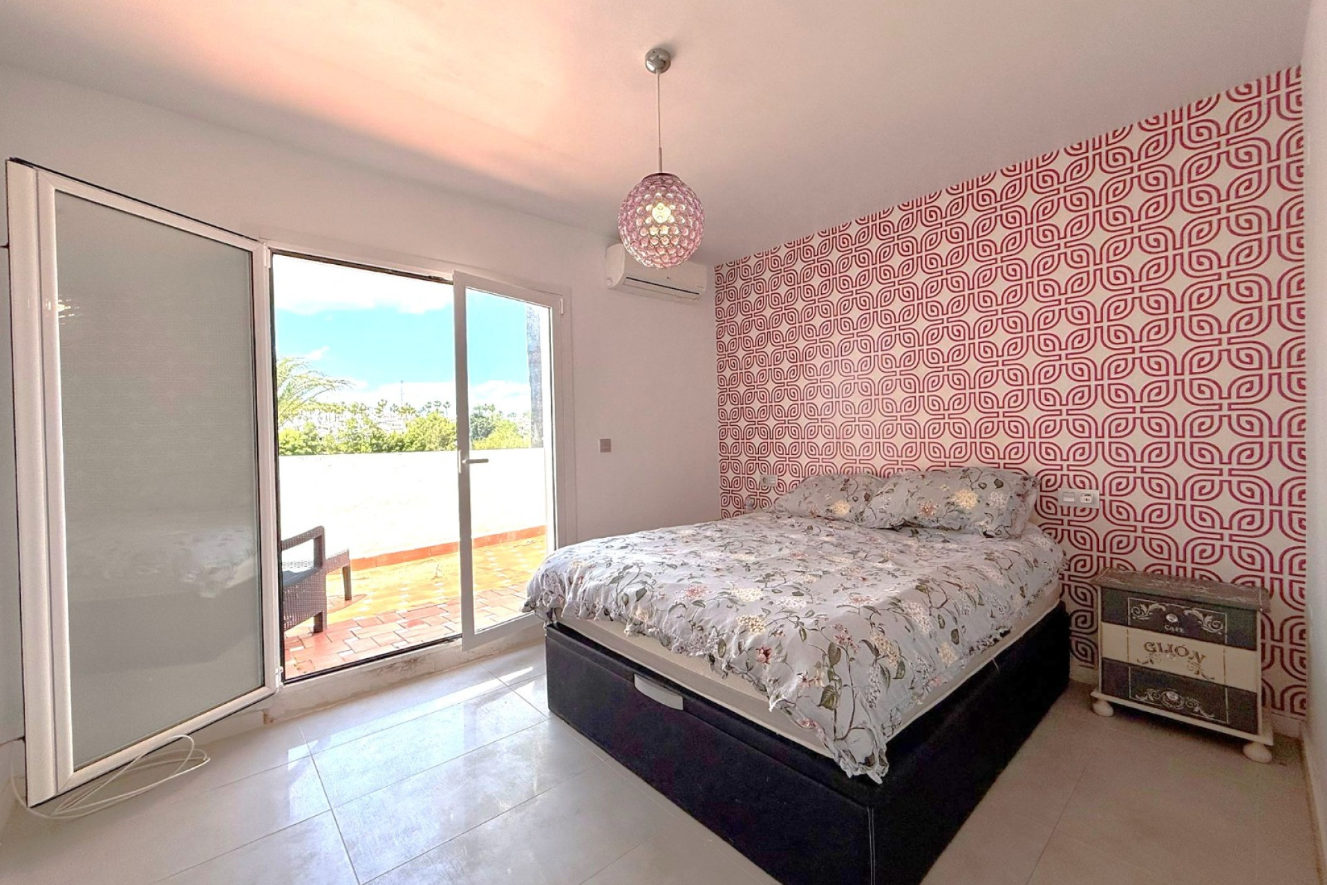 Resale - Townhouse -
Orihuela Costa - Villamartín