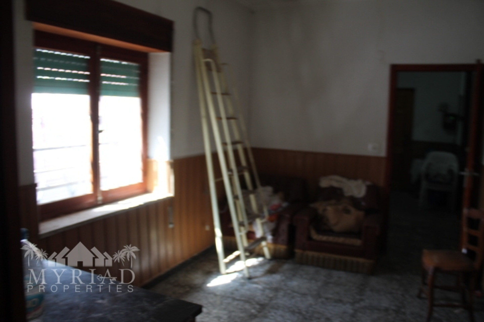 Resale - Townhouse -
Pinoso - calle lepanto