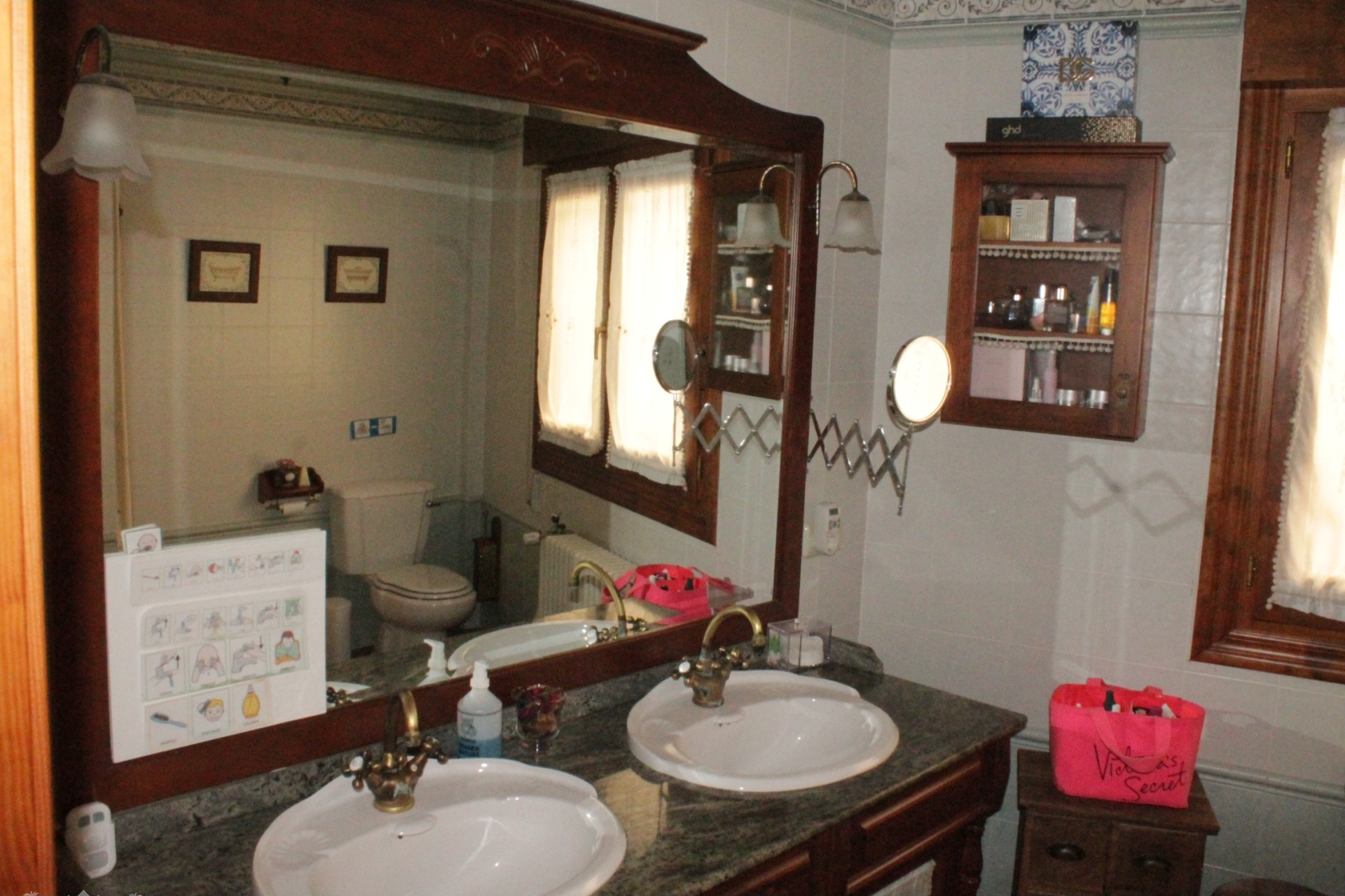 Resale - Townhouse -
Pinoso - Pinoso Alicante