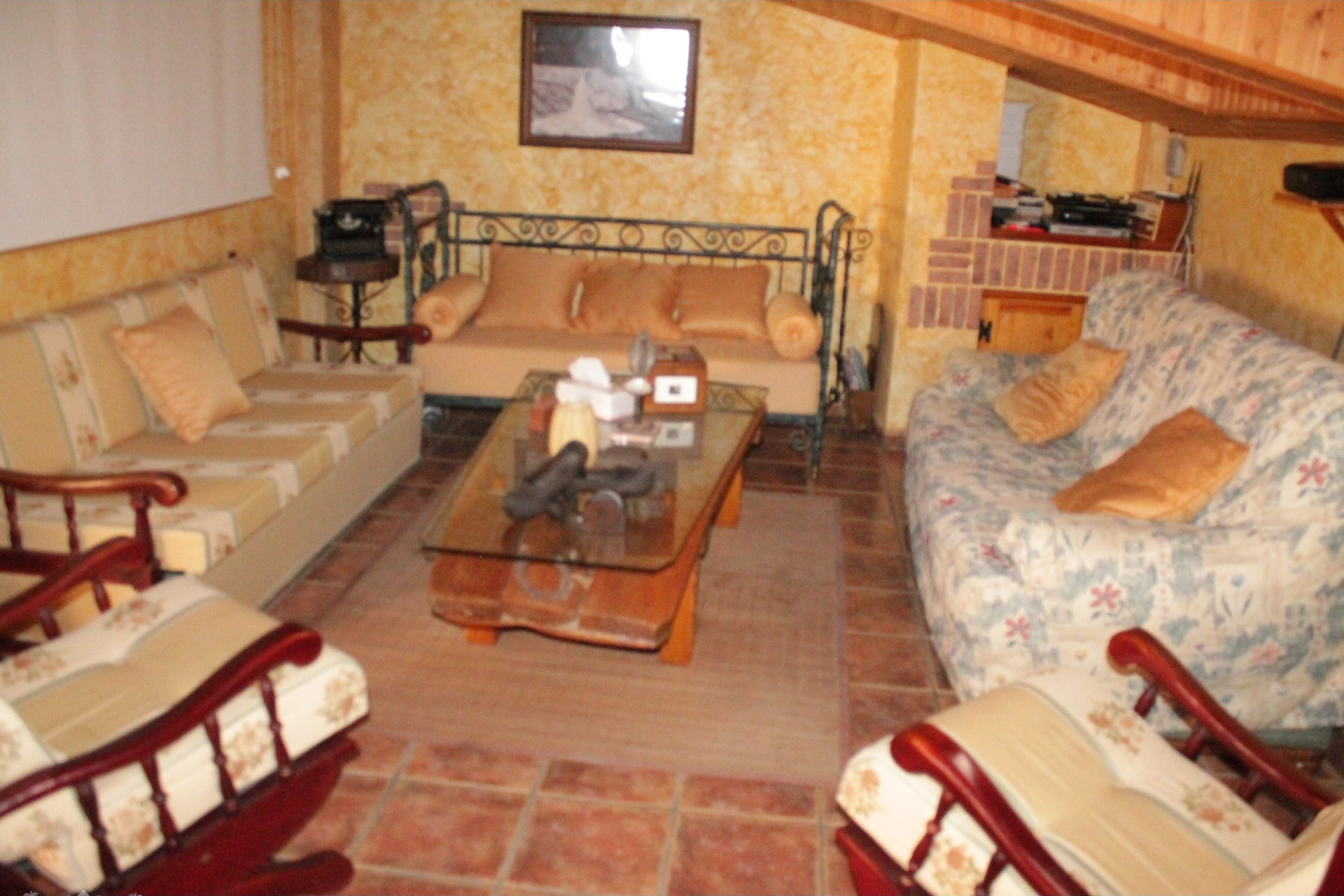 Resale - Townhouse -
Pinoso - Pinoso Alicante