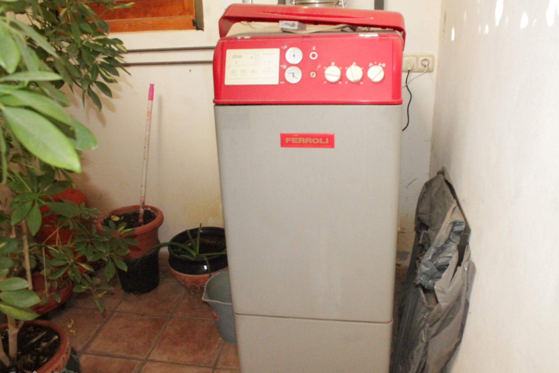 Resale - Townhouse -
Pinoso - Pinoso Alicante