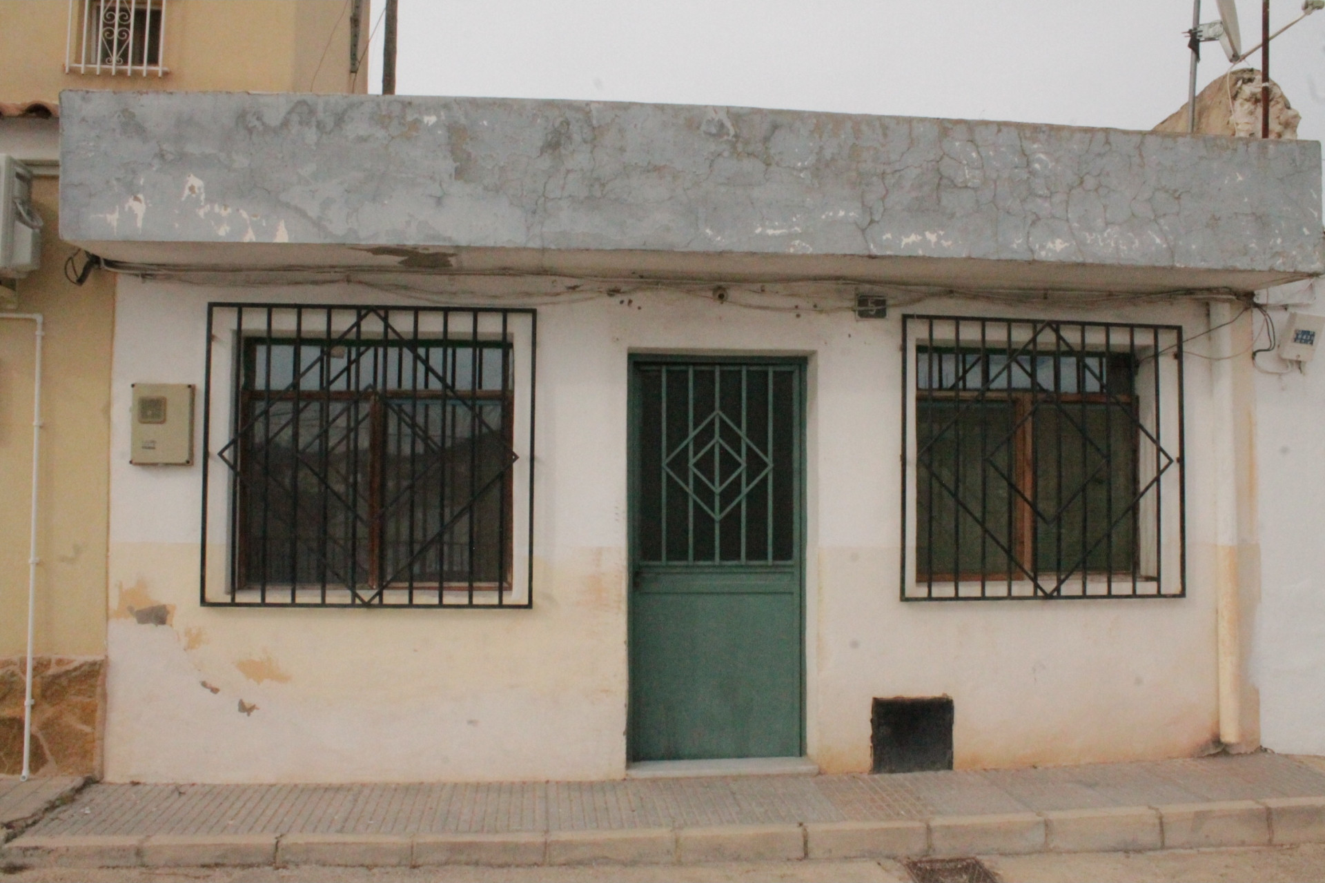 Resale - Townhouse -
Pinoso - Pinoso Alicante