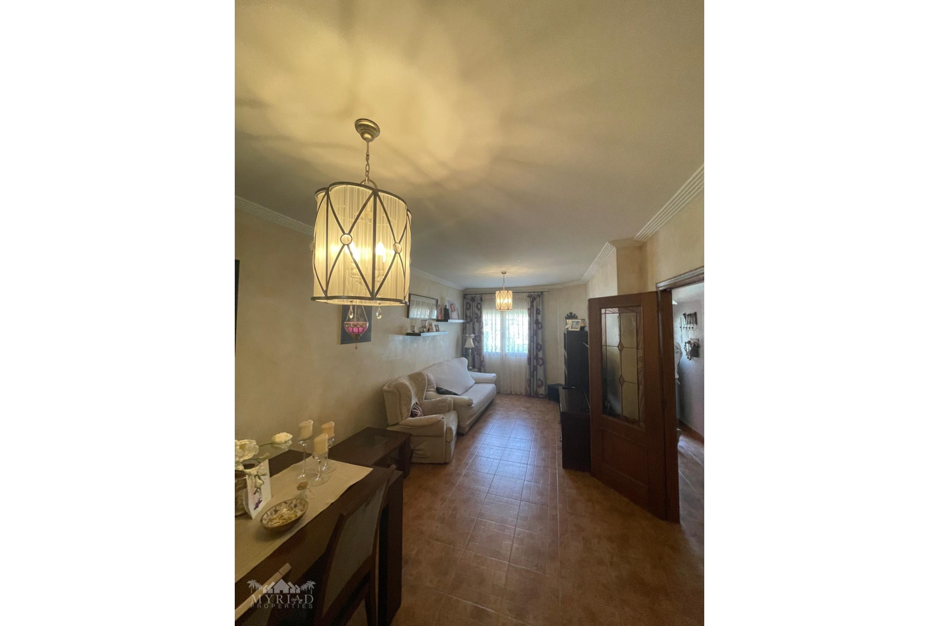 Resale - Townhouse -
Pinoso - Pinoso Alicante
