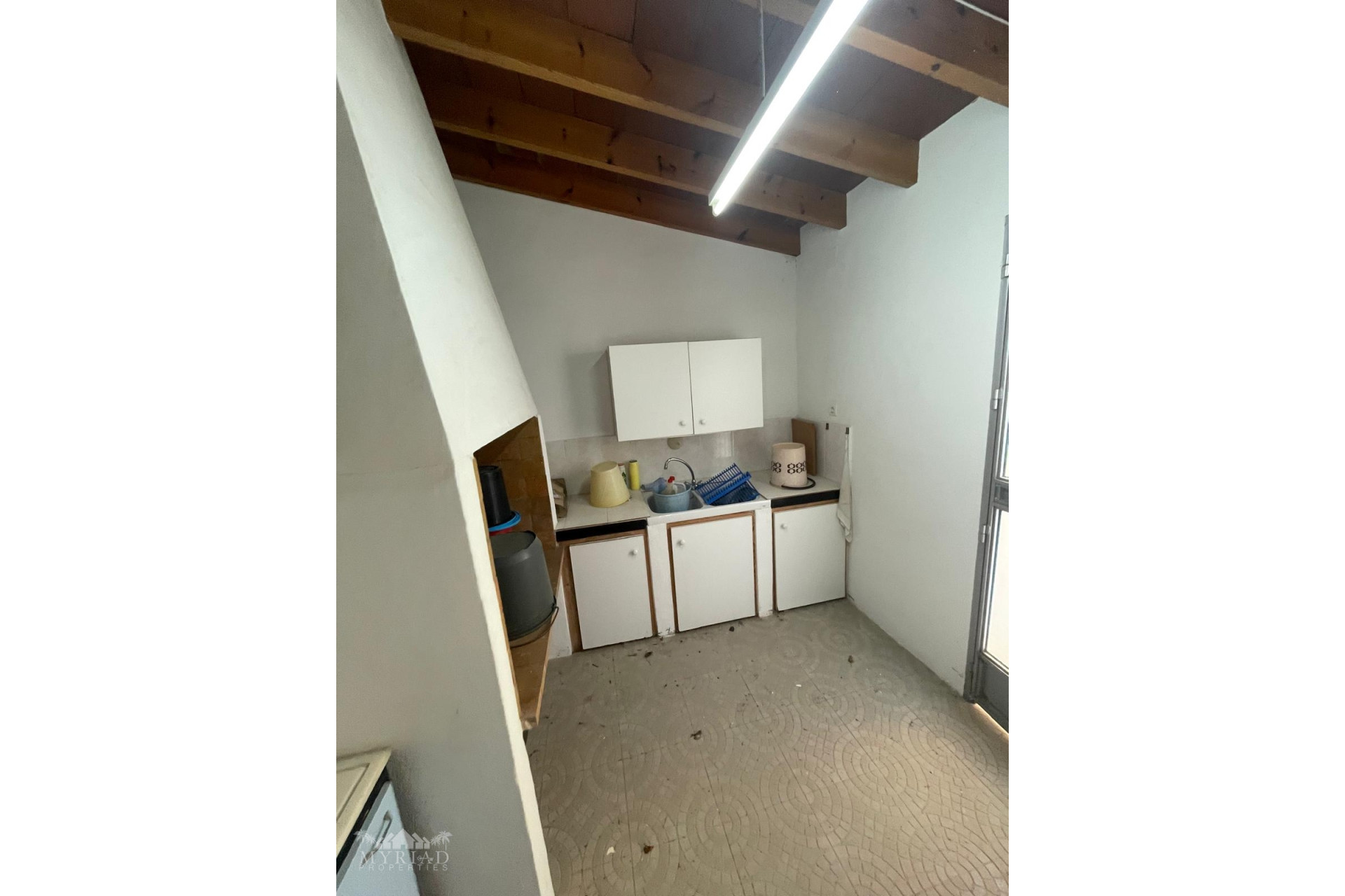 Resale - Townhouse -
Pinoso - Pinoso Alicante