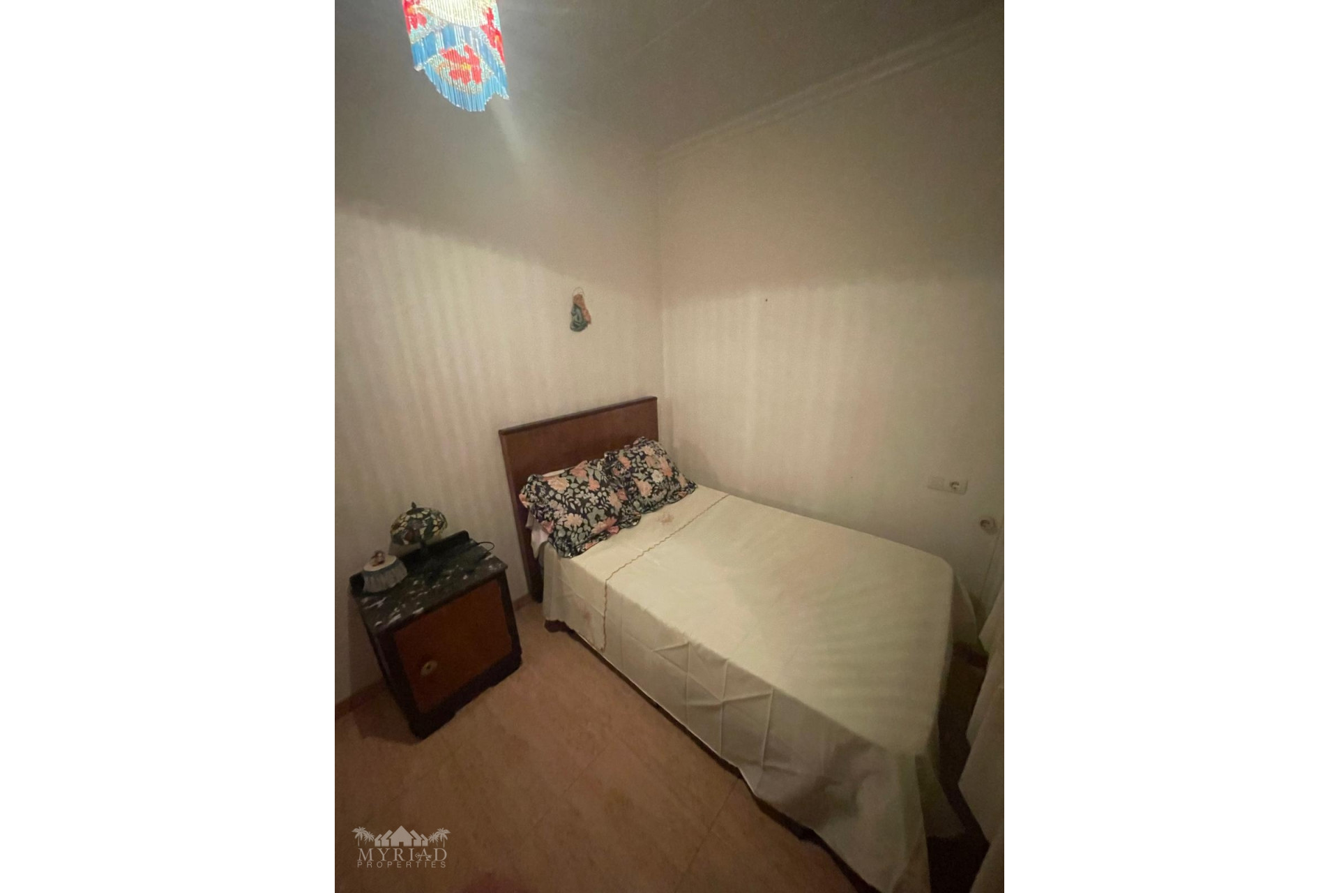 Resale - Townhouse -
Pinoso - Pinoso Alicante