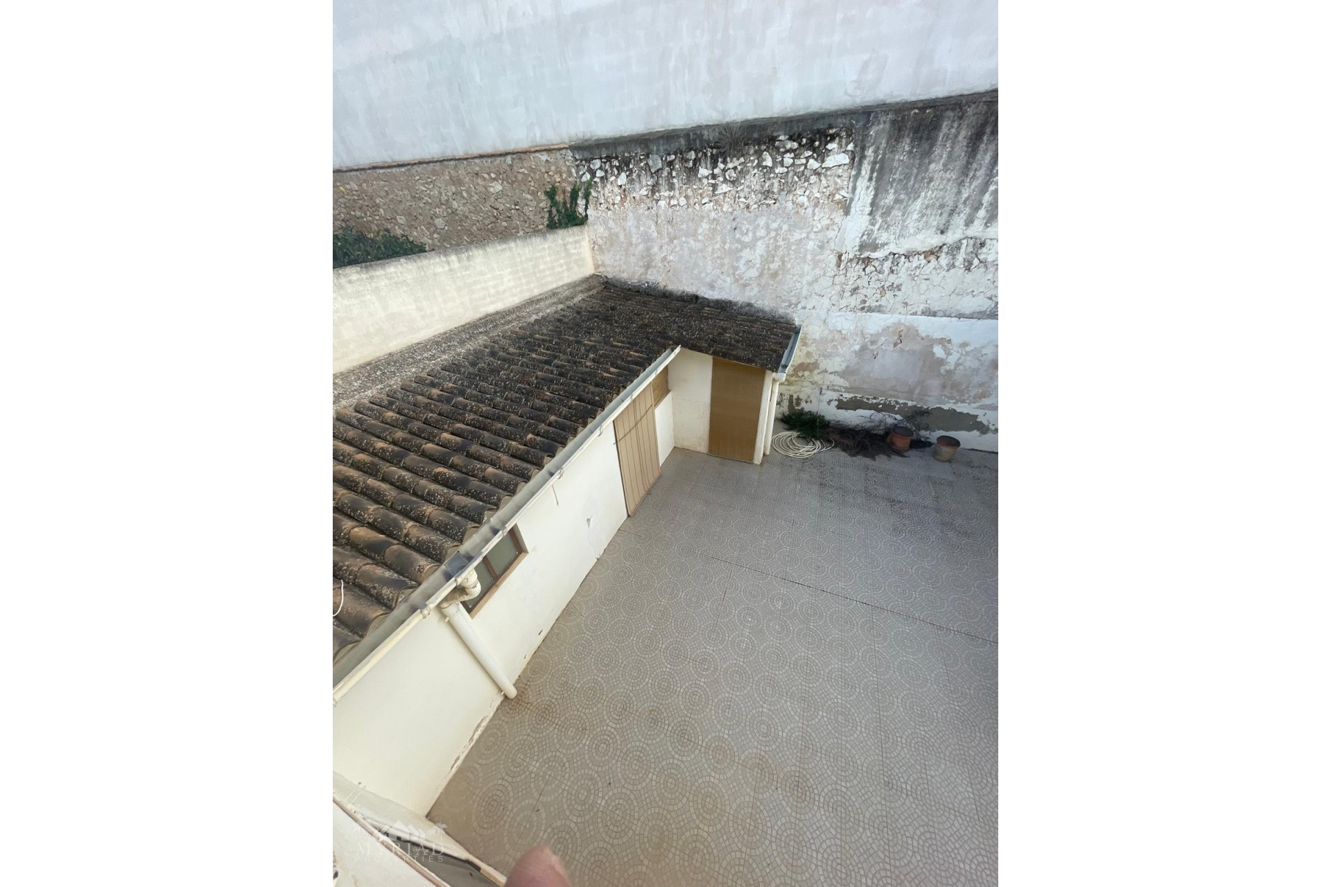 Resale - Townhouse -
Pinoso - Pinoso Alicante