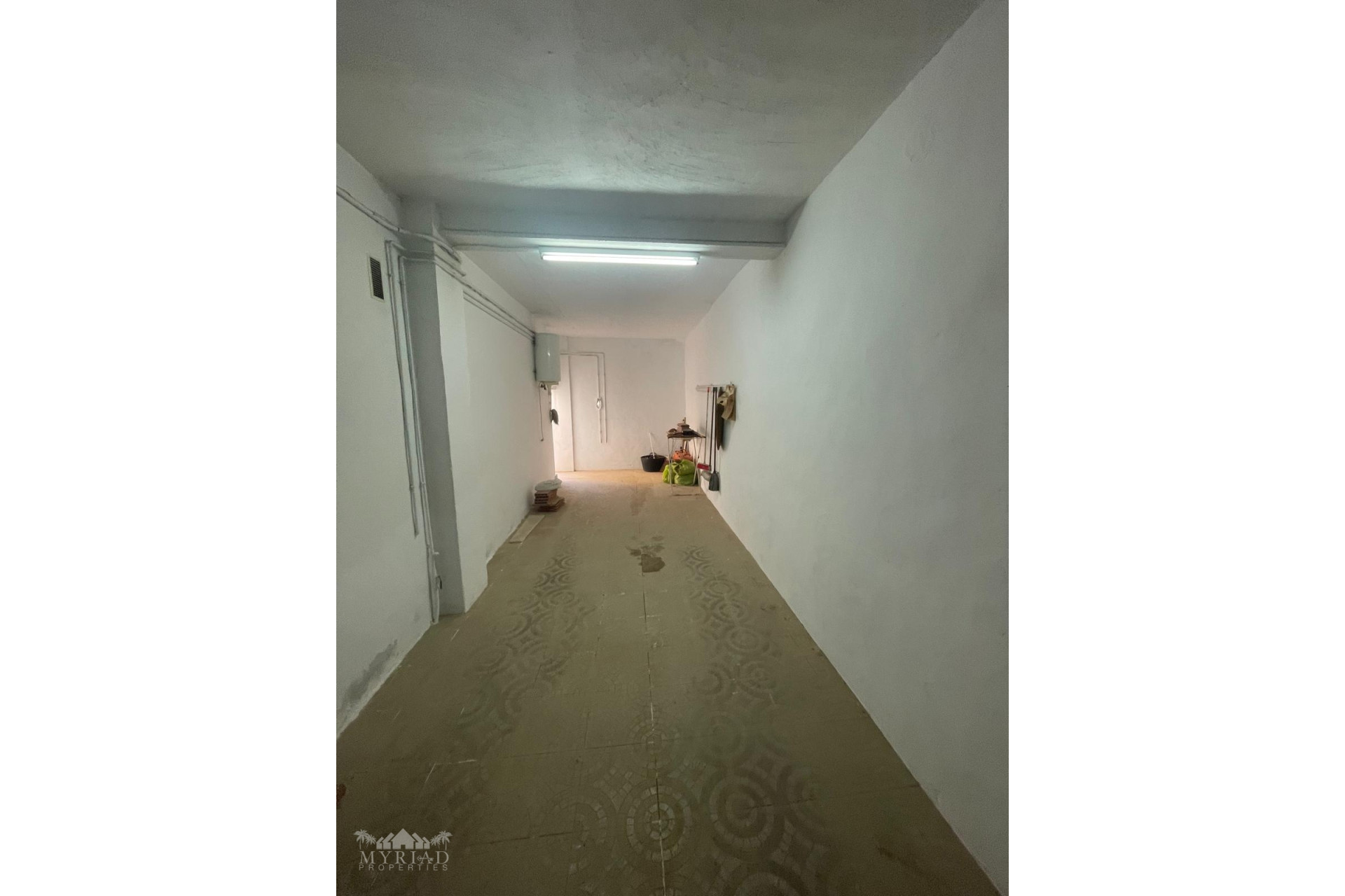Resale - Townhouse -
Pinoso - Pinoso Alicante