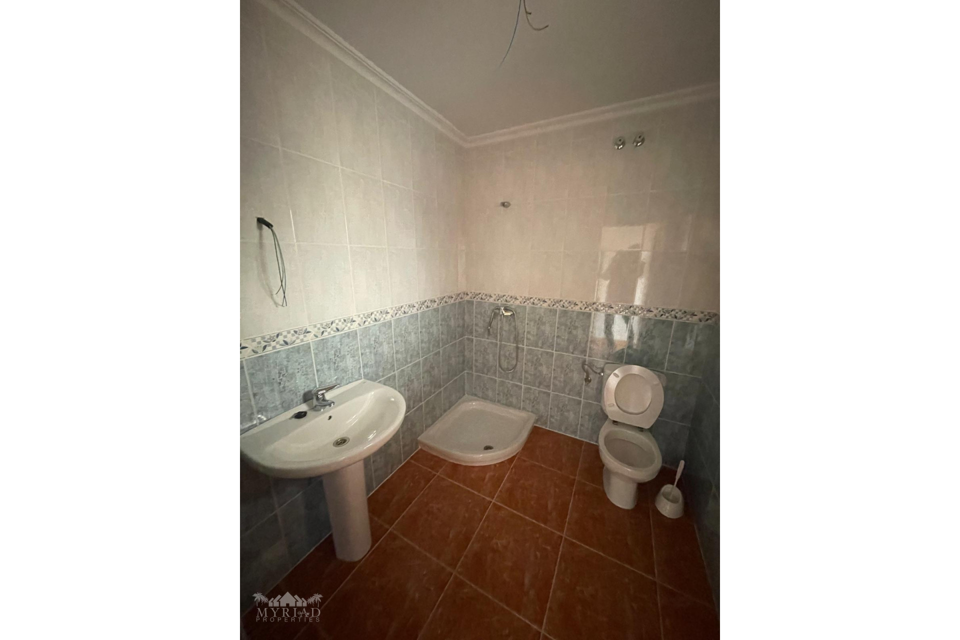 Resale - Townhouse -
Pinoso - Pinoso Alicante