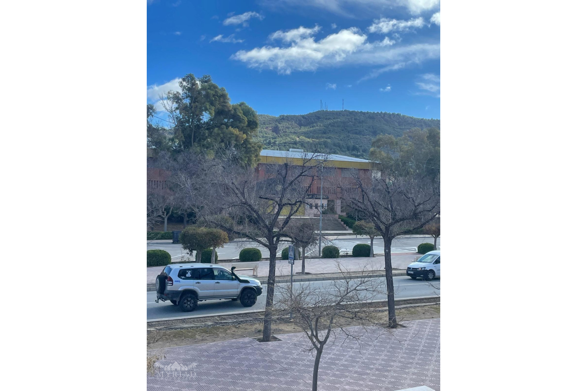 Resale - Townhouse -
Pinoso - Pinoso Alicante