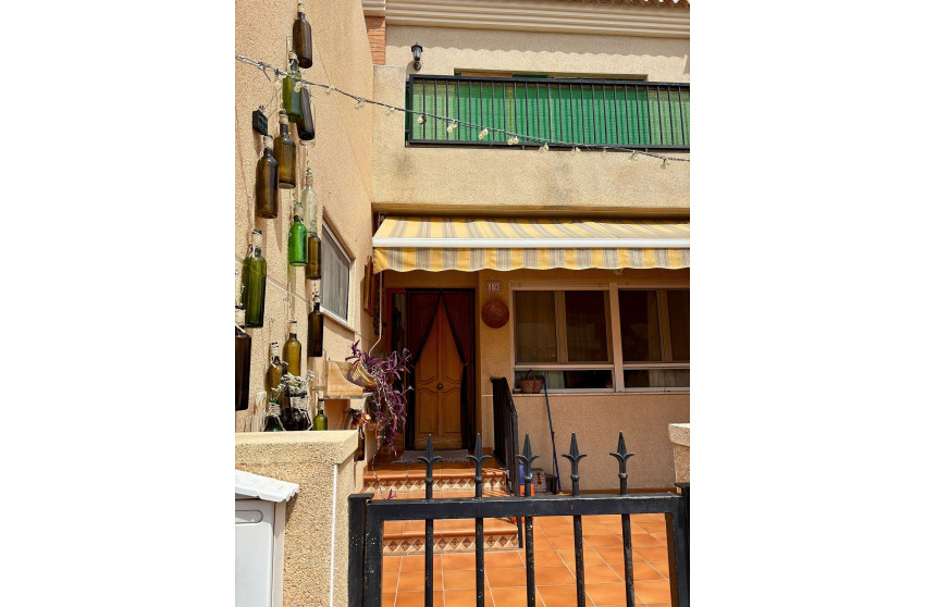 Resale - Townhouse -
Pinoso
