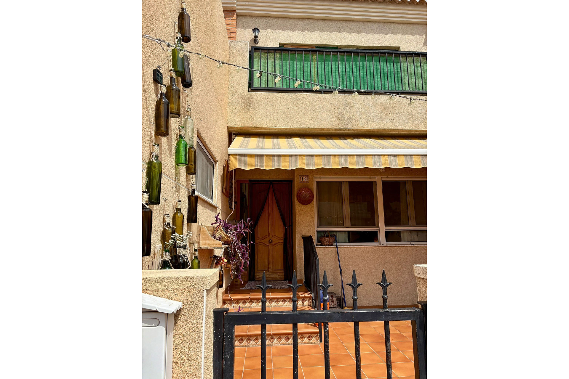 Resale - Townhouse -
Pinoso