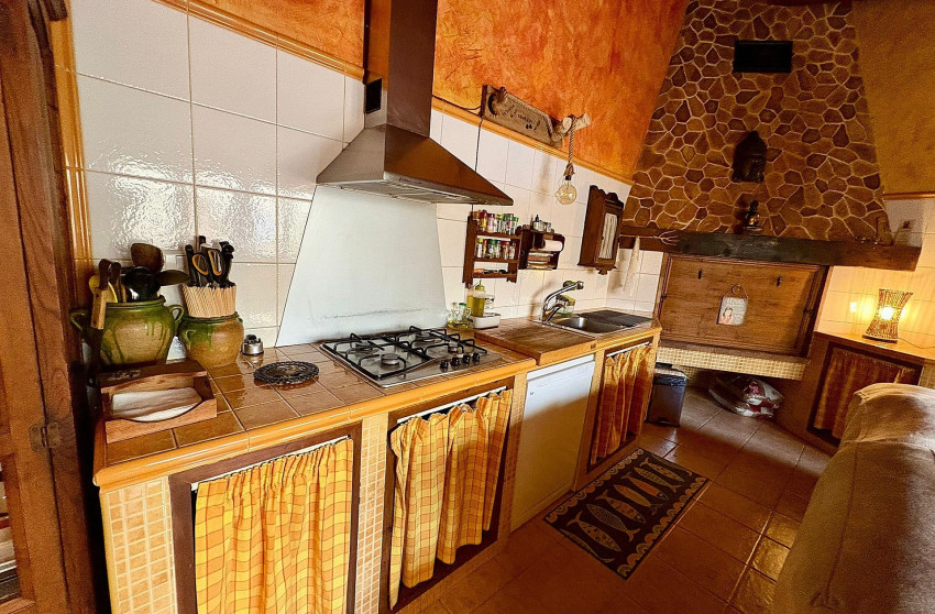 Resale - Townhouse -
Pinoso