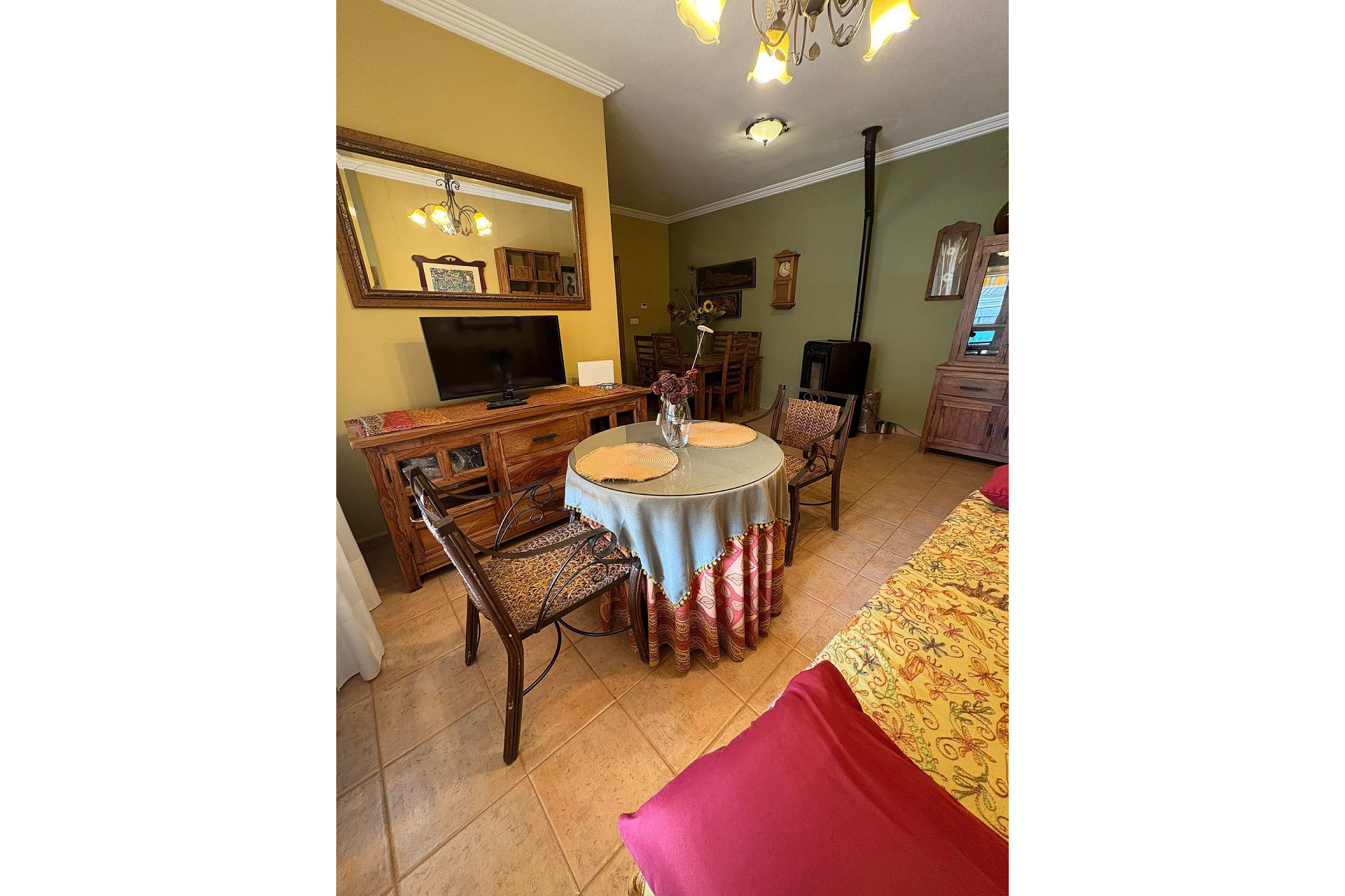 Resale - Townhouse -
Pinoso