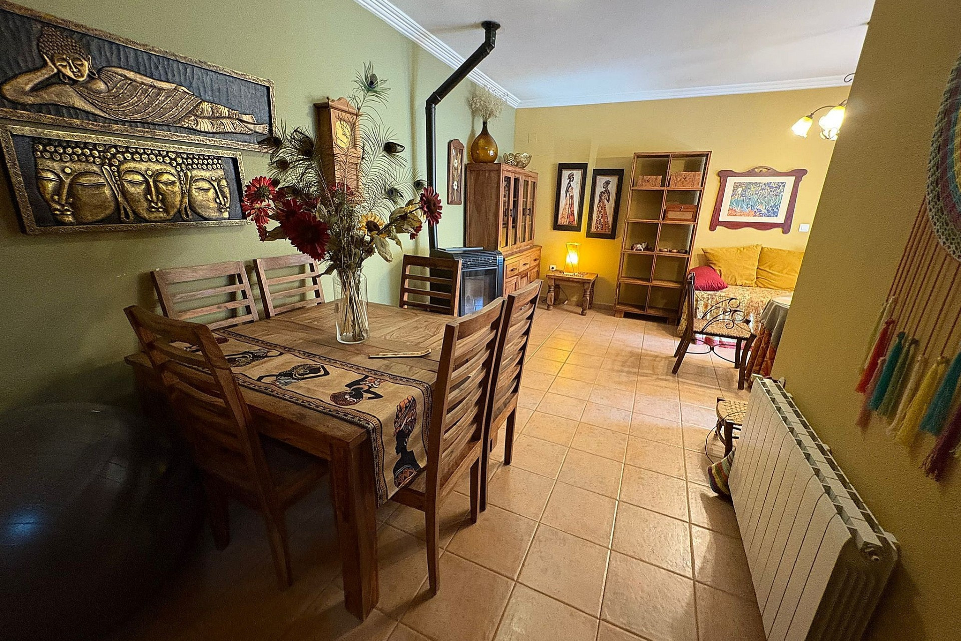 Resale - Townhouse -
Pinoso