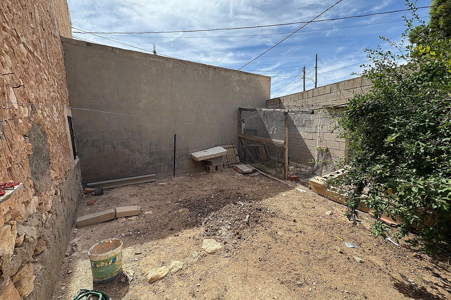 Resale - Townhouse -
Pinoso