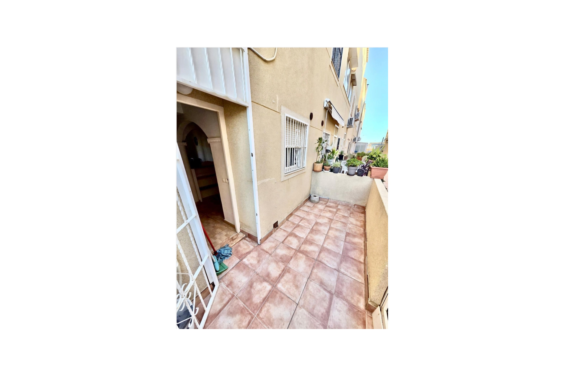 Resale - Townhouse -
Playa Flamenca - Costa Blanca