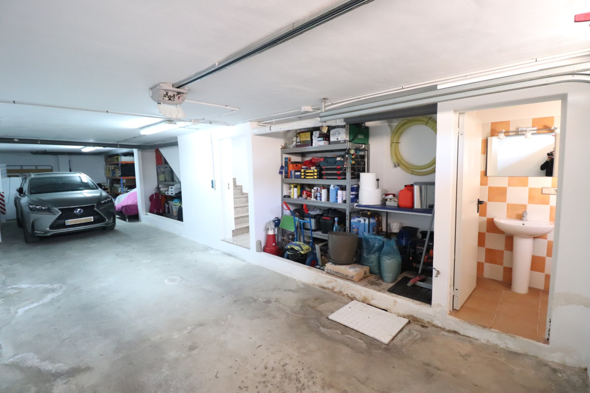 Resale - Townhouse -
Redovan - Redovan - Town