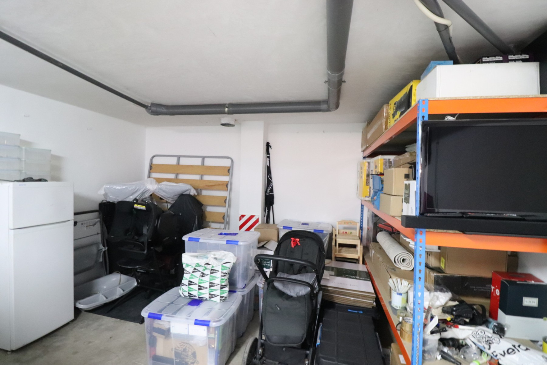 Resale - Townhouse -
Redovan - Redovan - Town