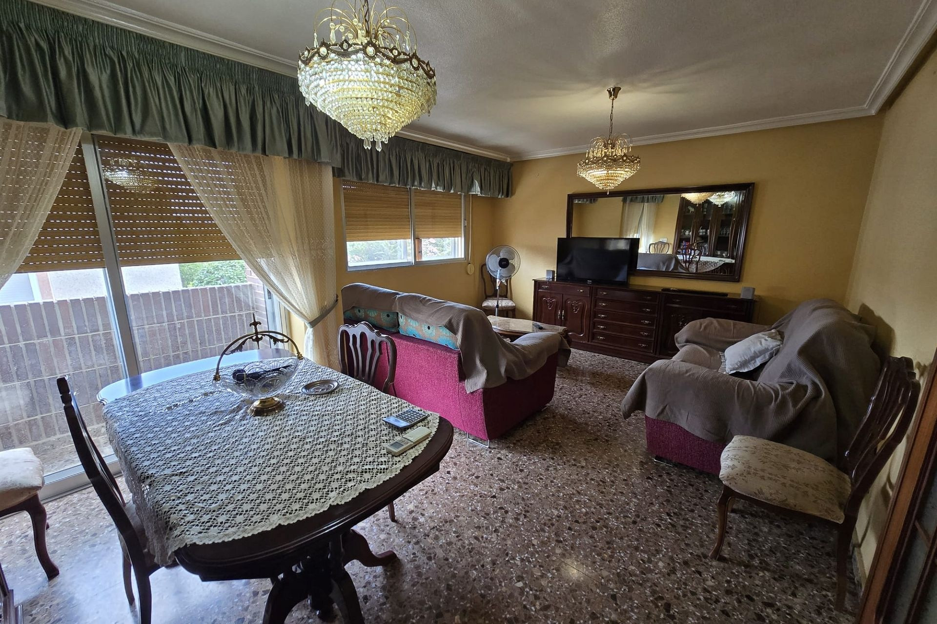 Resale - Townhouse -
Salinas