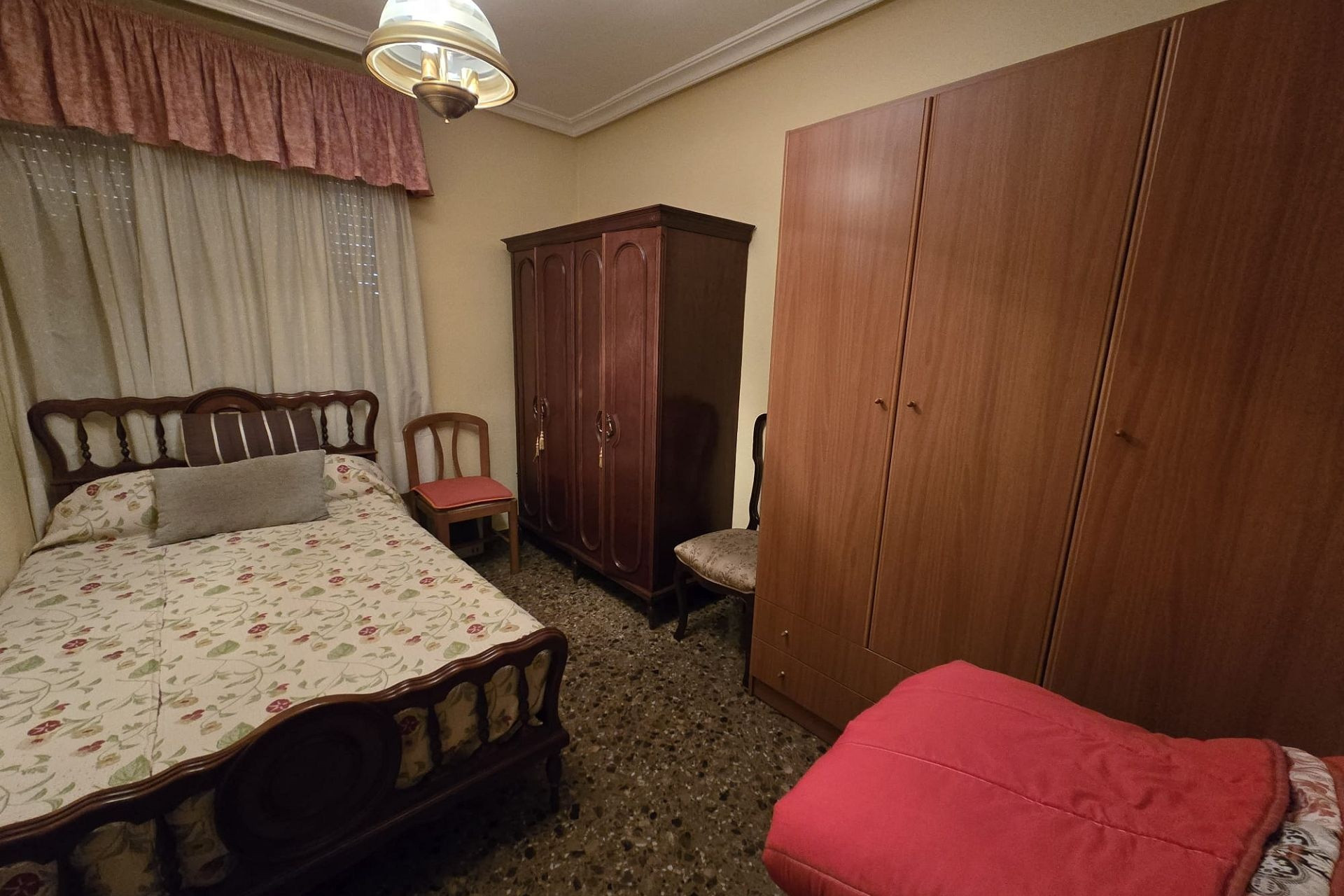 Resale - Townhouse -
Salinas