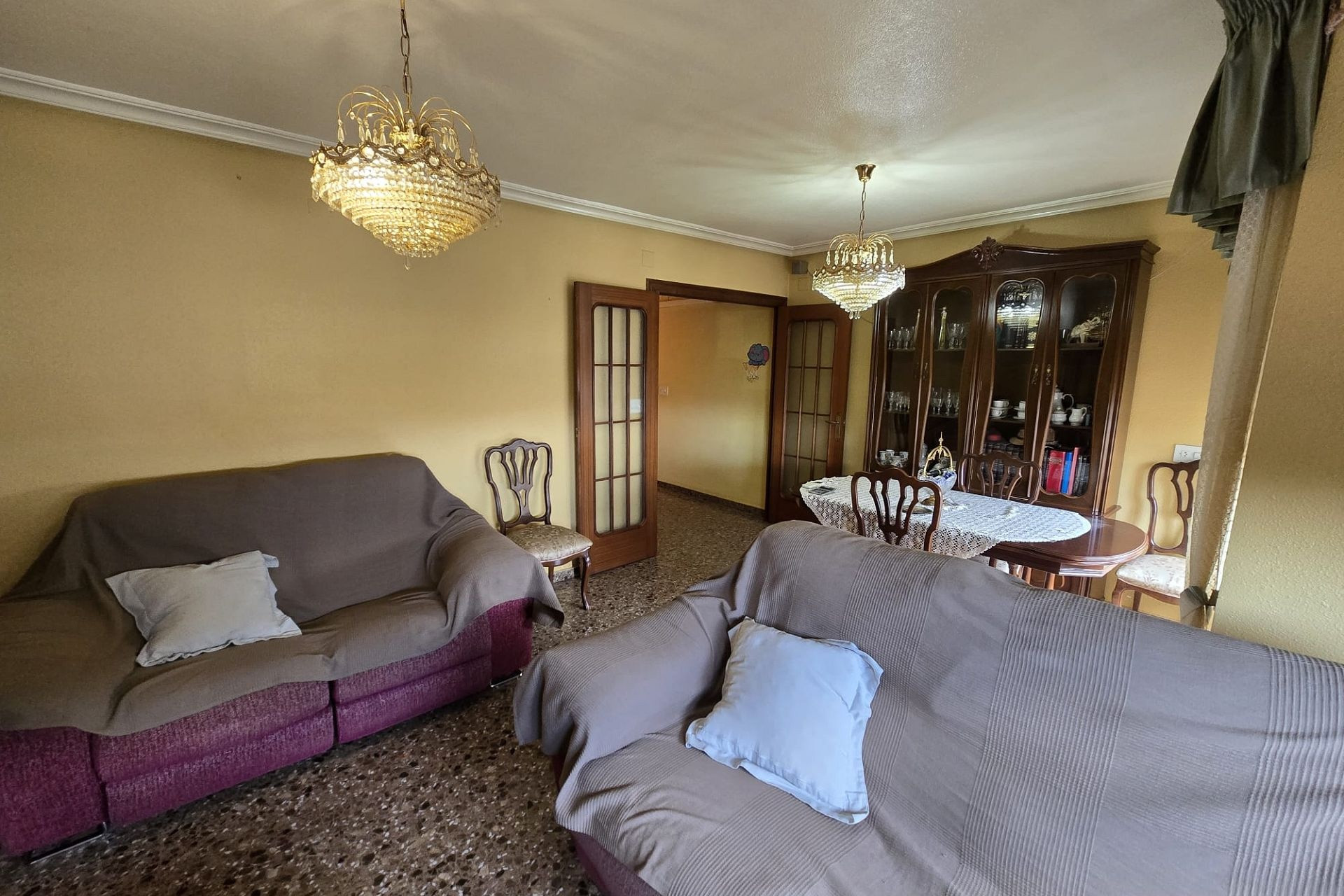 Resale - Townhouse -
Salinas