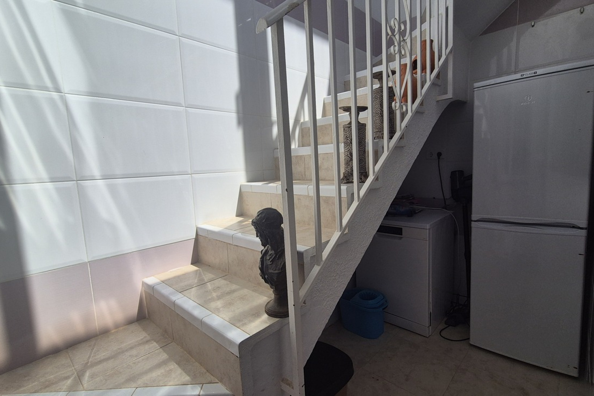 Resale - Townhouse -
San Miguel de Salinas - Inland