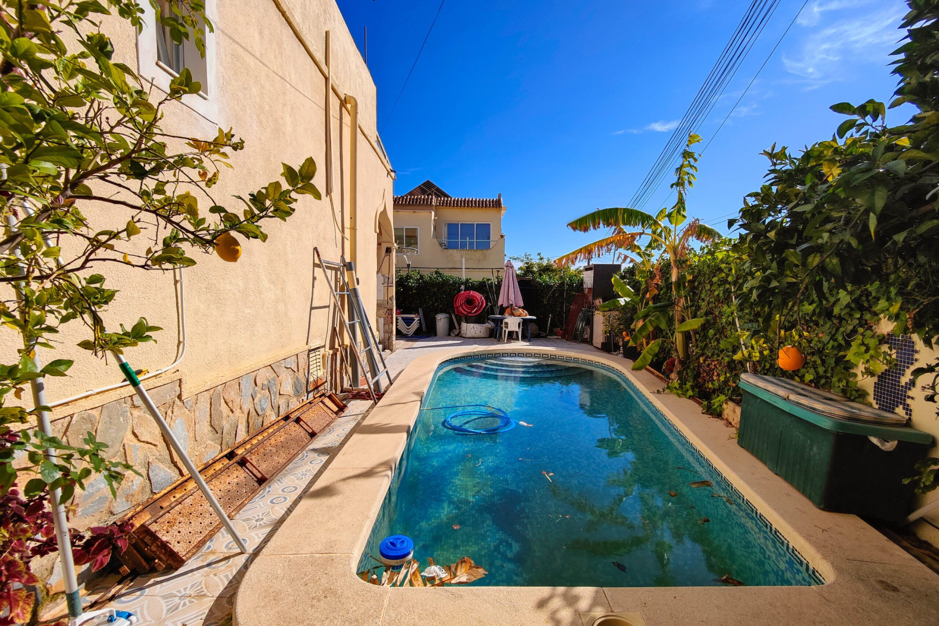 Resale - Townhouse -
San Miguel de Salinas