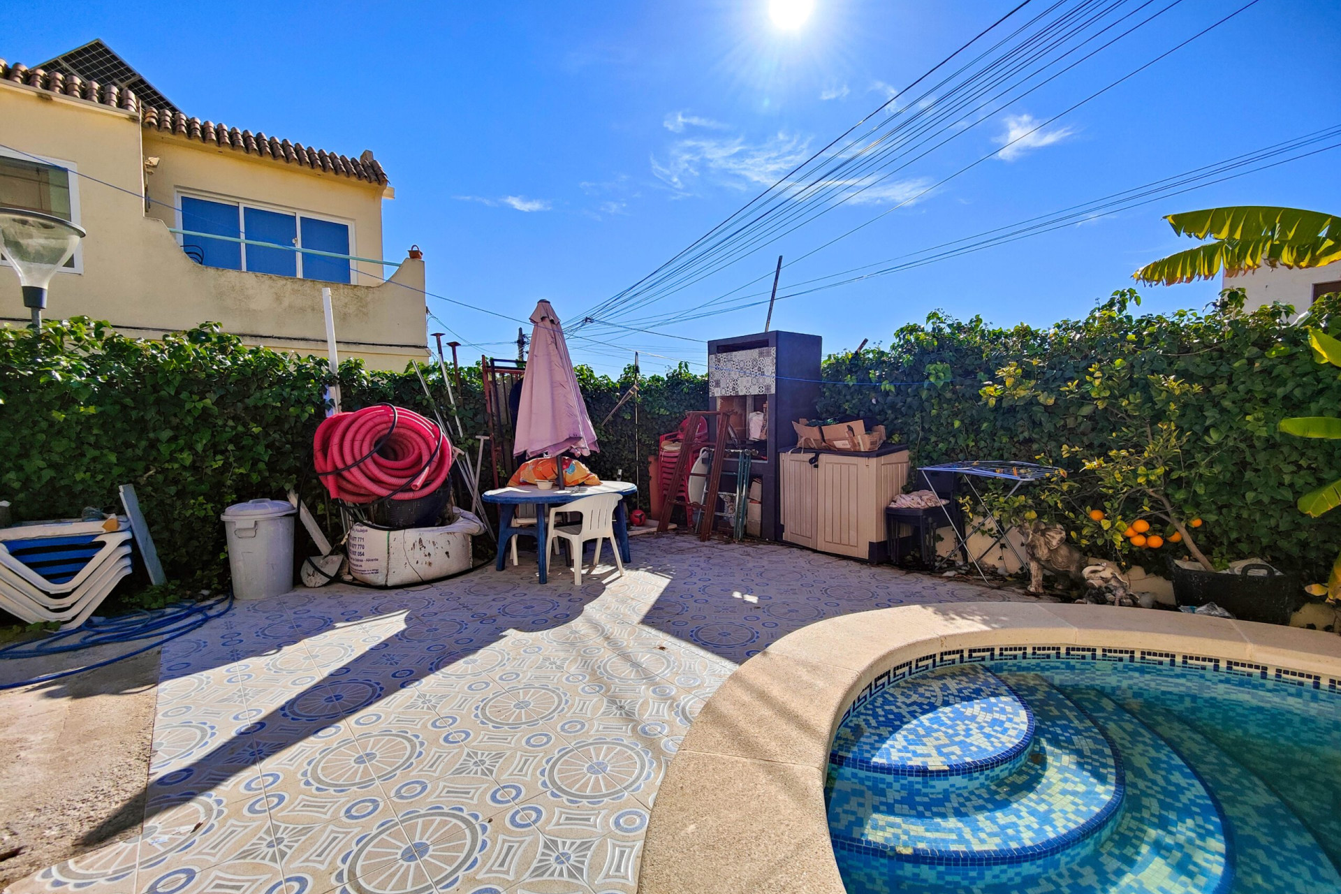 Resale - Townhouse -
San Miguel de Salinas