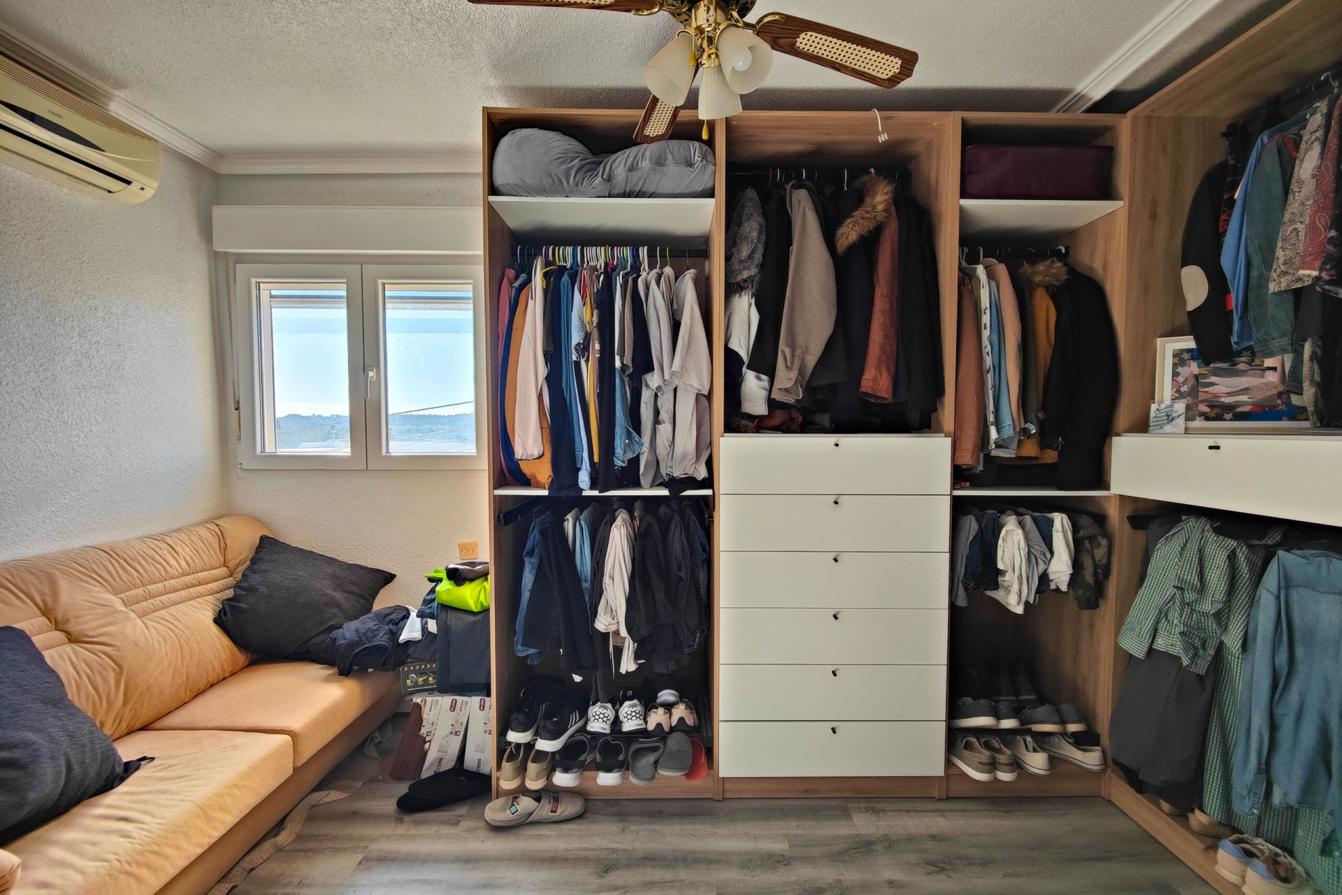 Resale - Townhouse -
San Miguel de Salinas